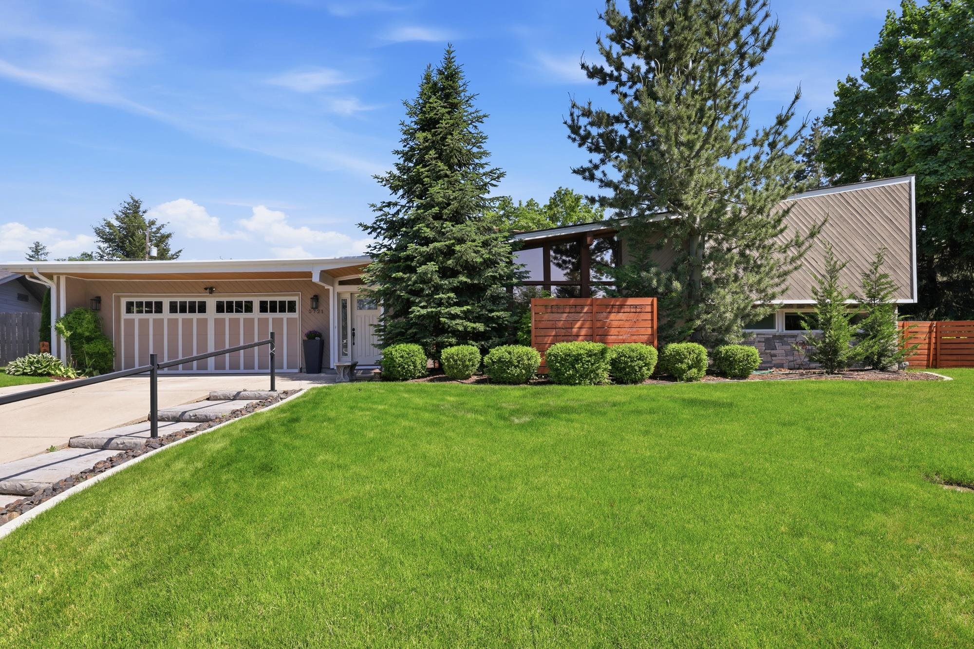 5721 S Martin St - Photo 49