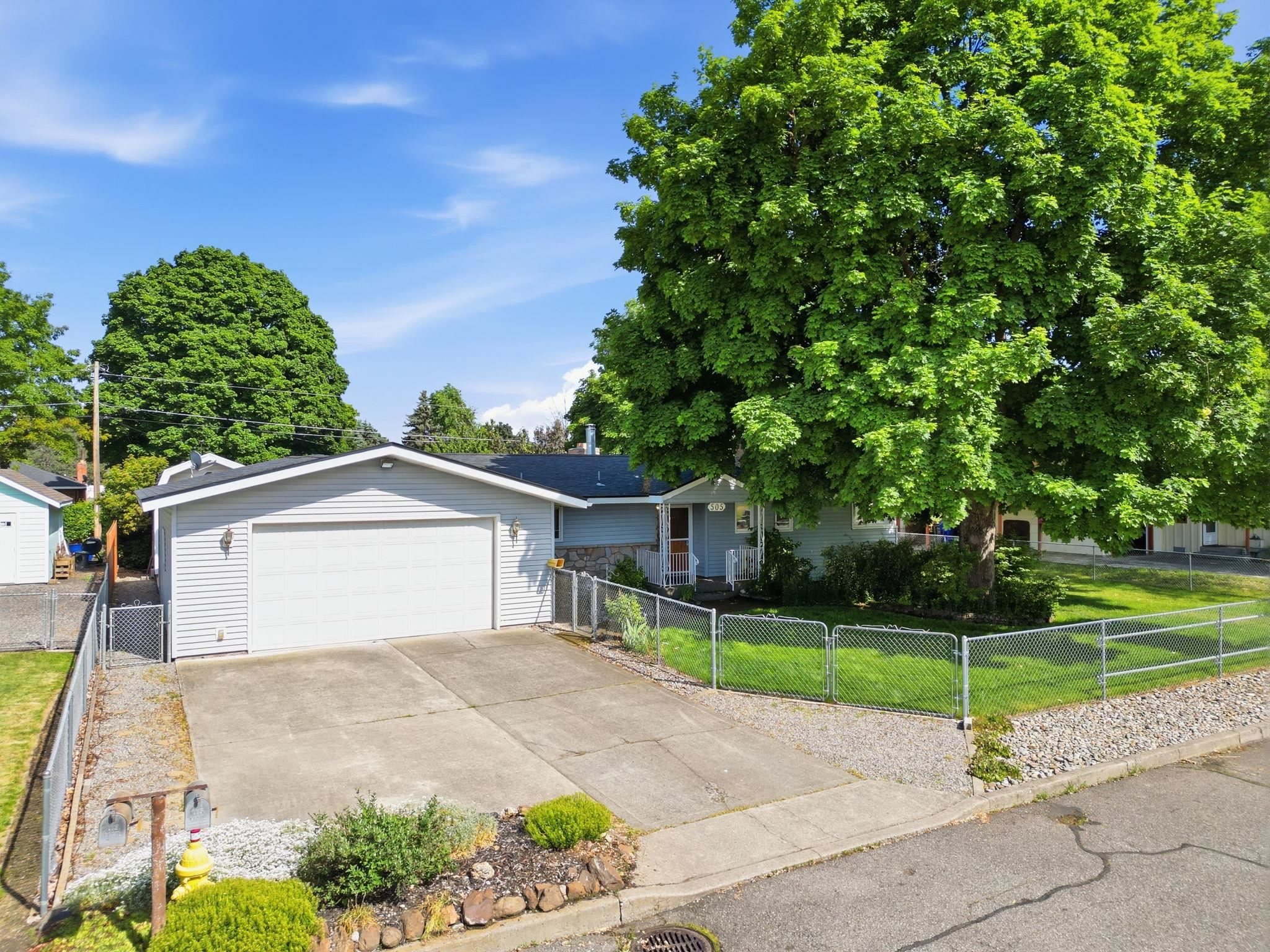 505 S Vercler Rd - Photo 1