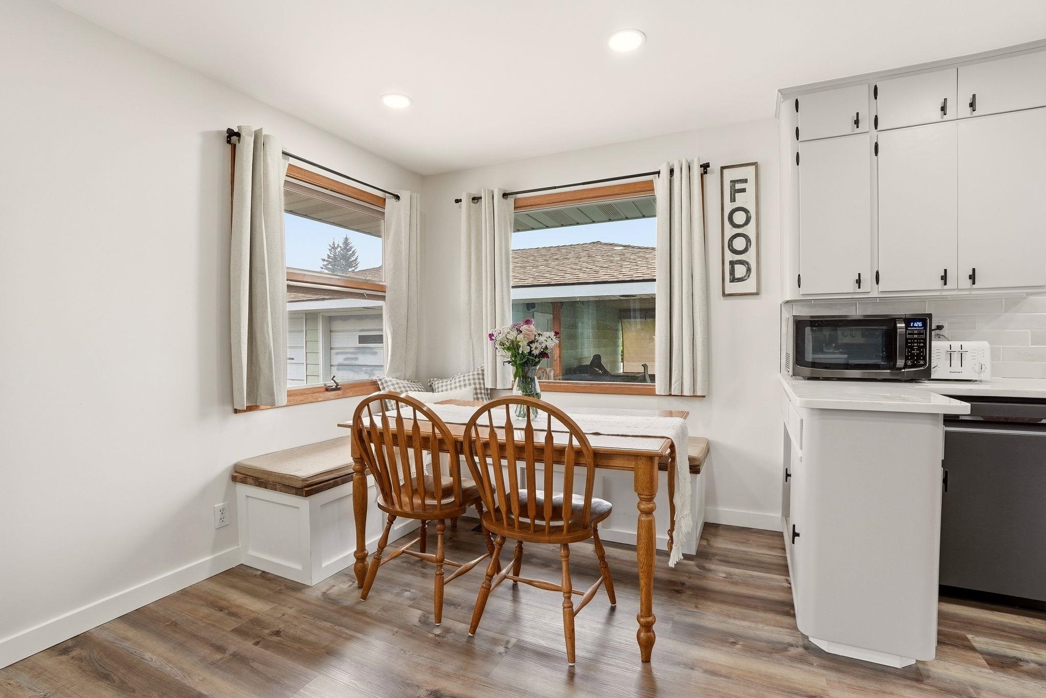 1115 N Balfour Ct - Photo 9