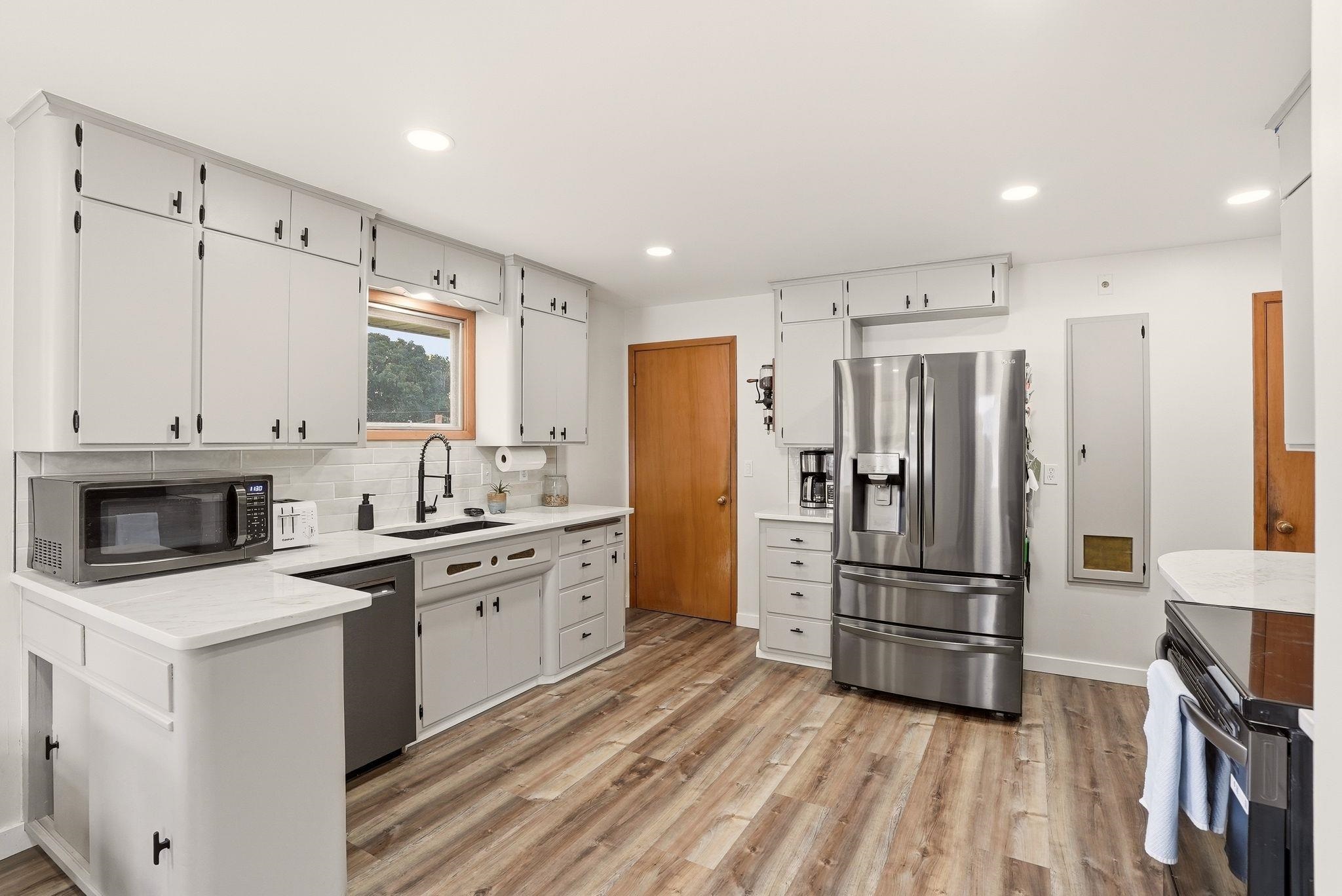 1115 N Balfour Ct - Photo 11