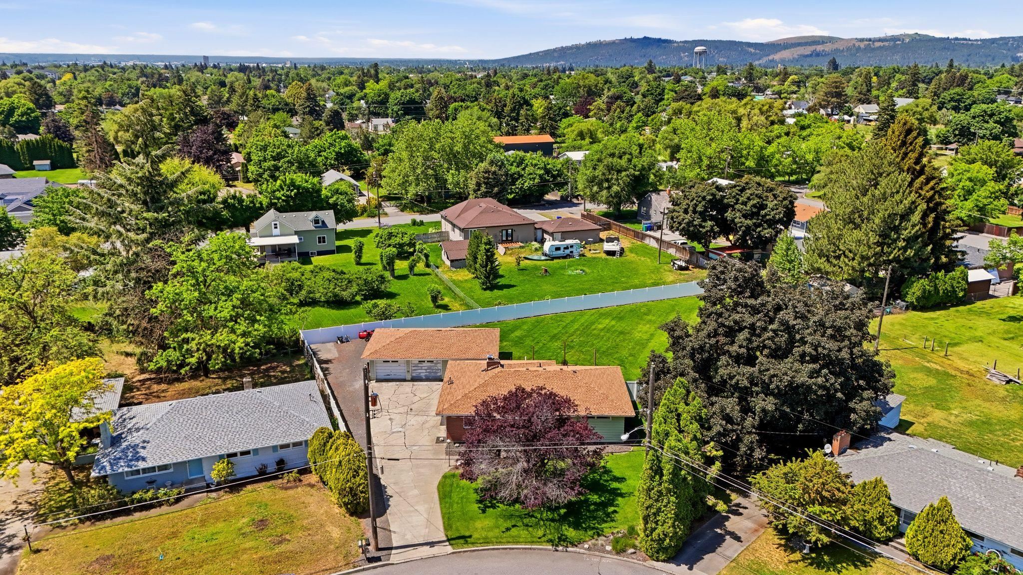 1115 N Balfour Ct - Photo 46