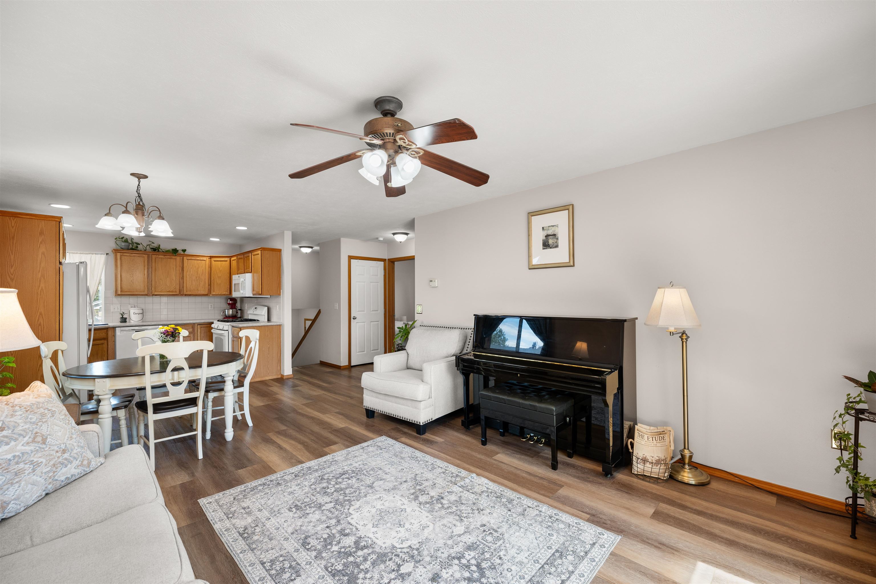 4612 E 13th Ave - Photo 7