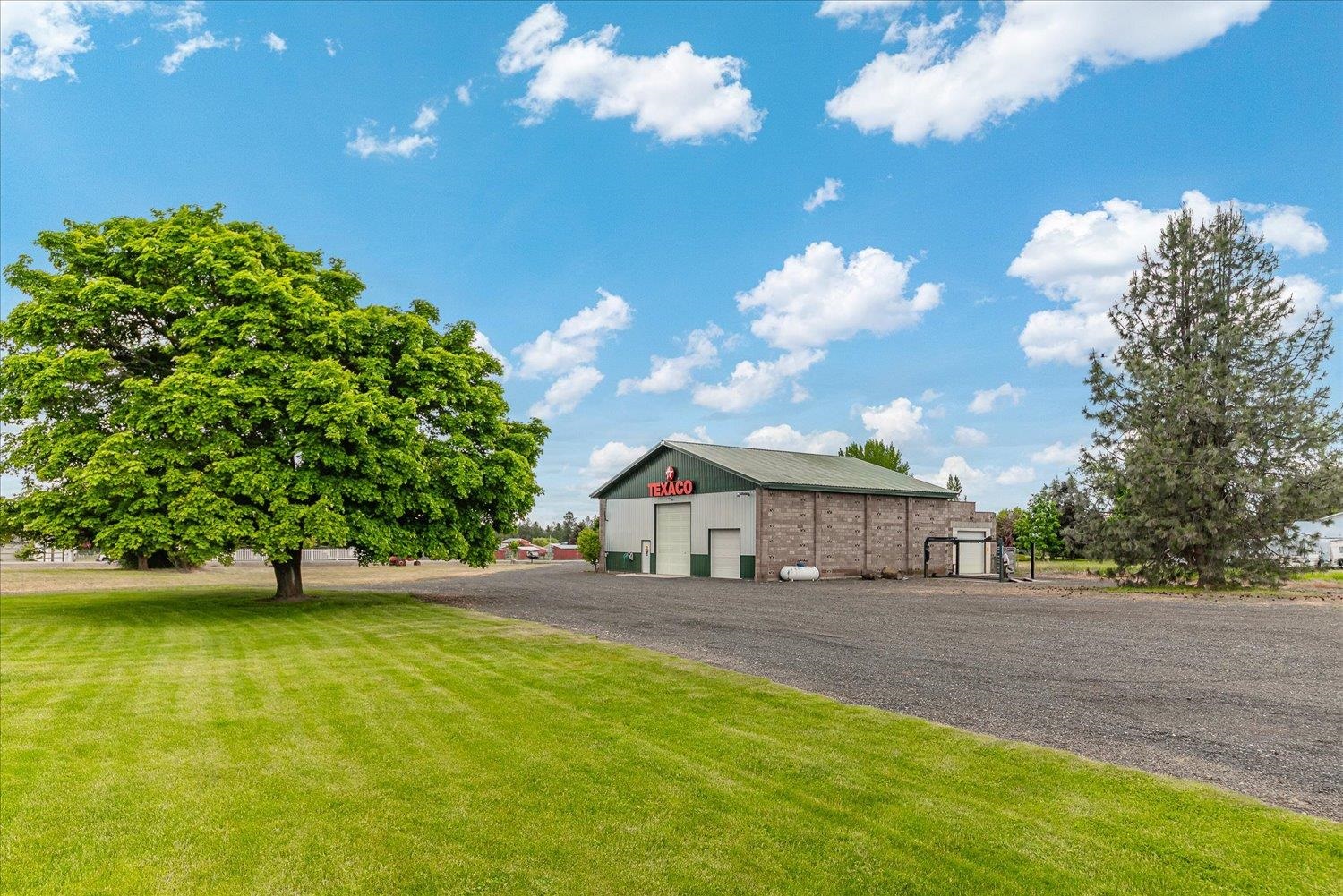 20211 N Austin Rd - Photo 45