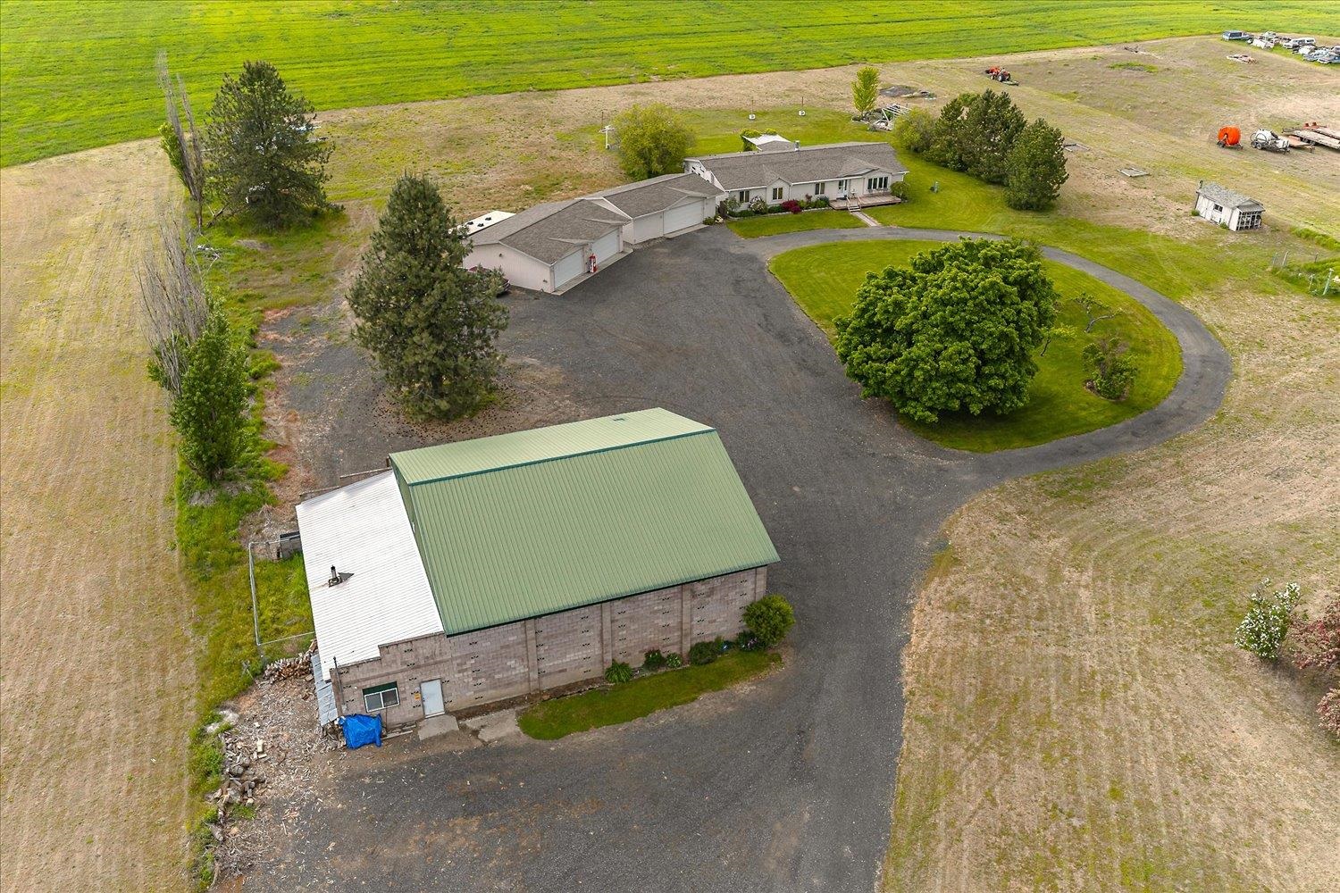 20211 N Austin Rd - Photo 42