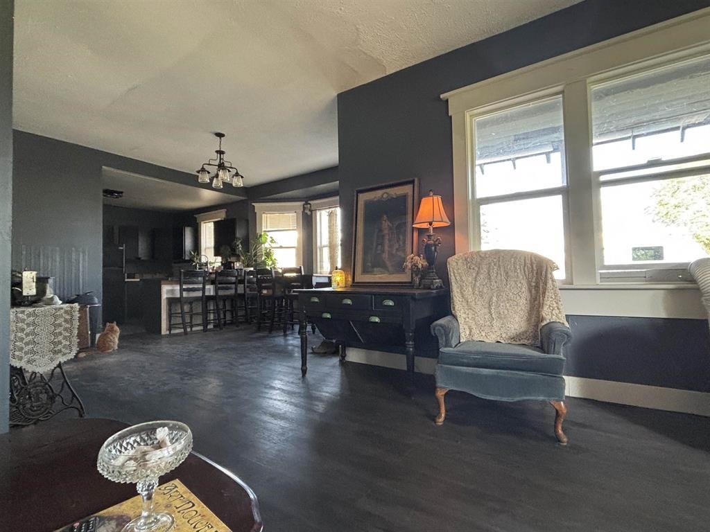 707 S Dayton St - Photo 8