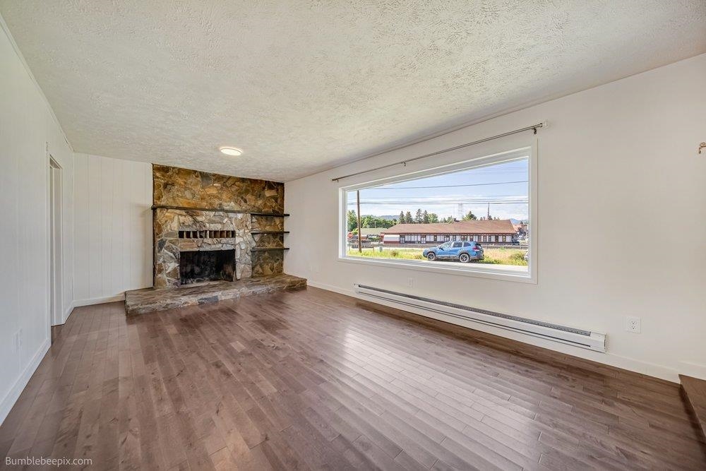 327 W 5th St - Photo 5