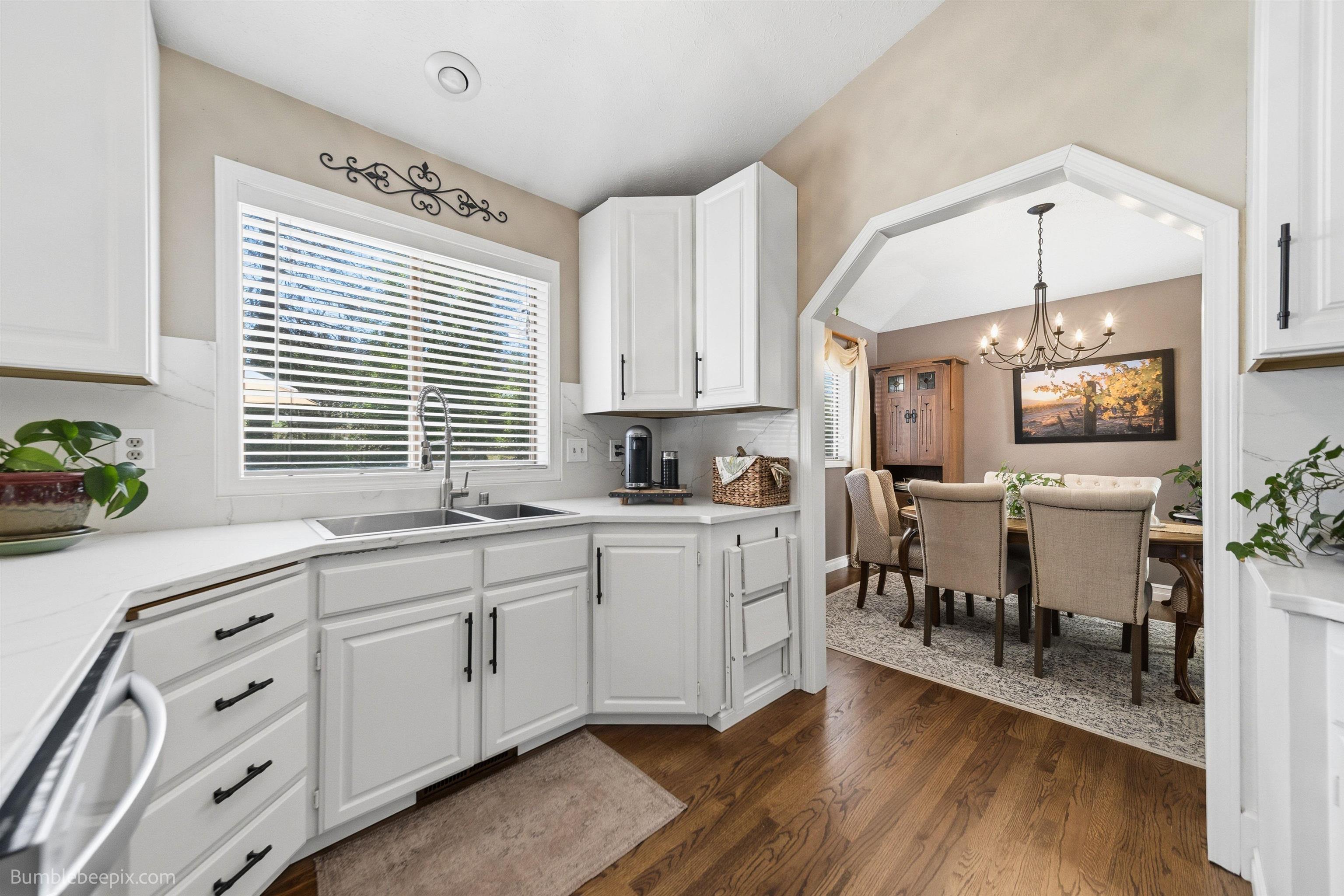 215 W Elcliff Ave - Photo 10