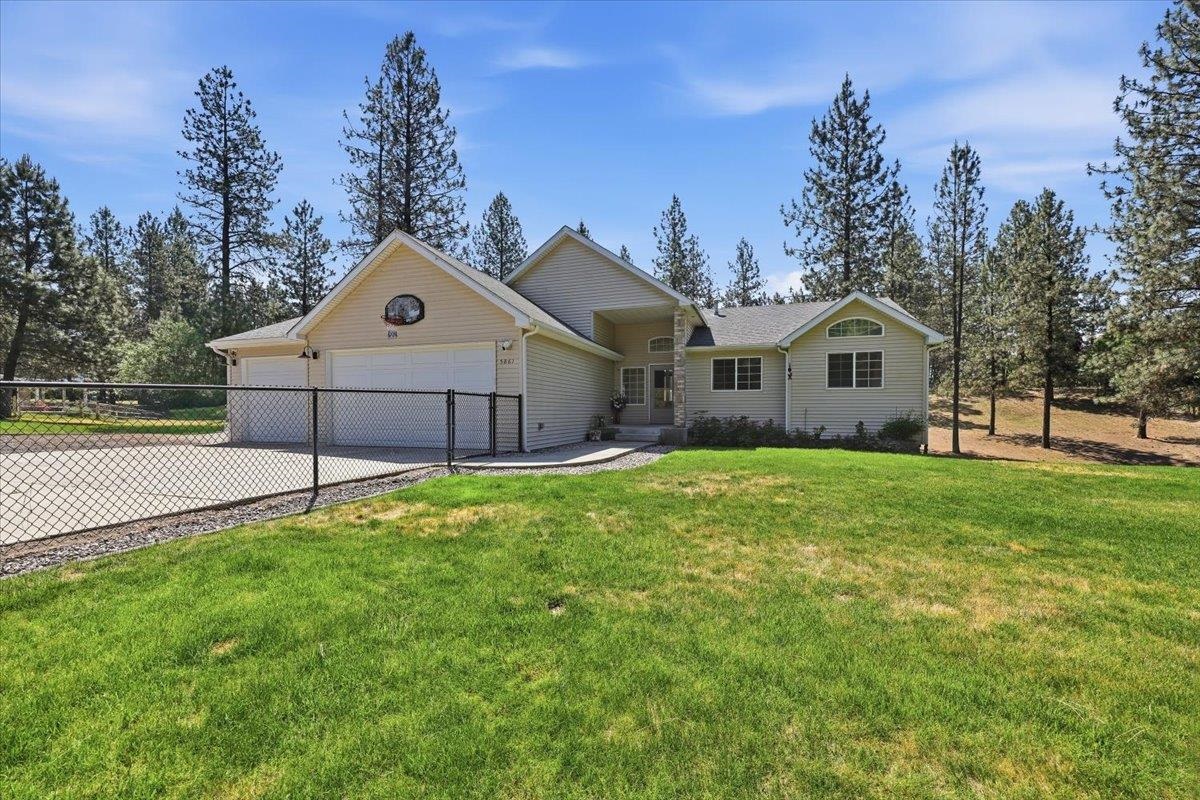 5861 Jergens Rd - Photo 2
