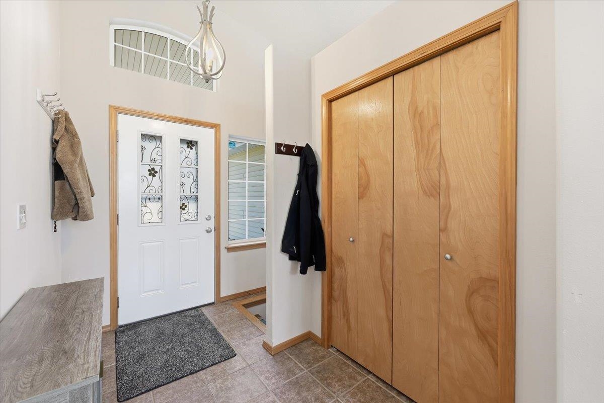 5861 Jergens Rd - Photo 3