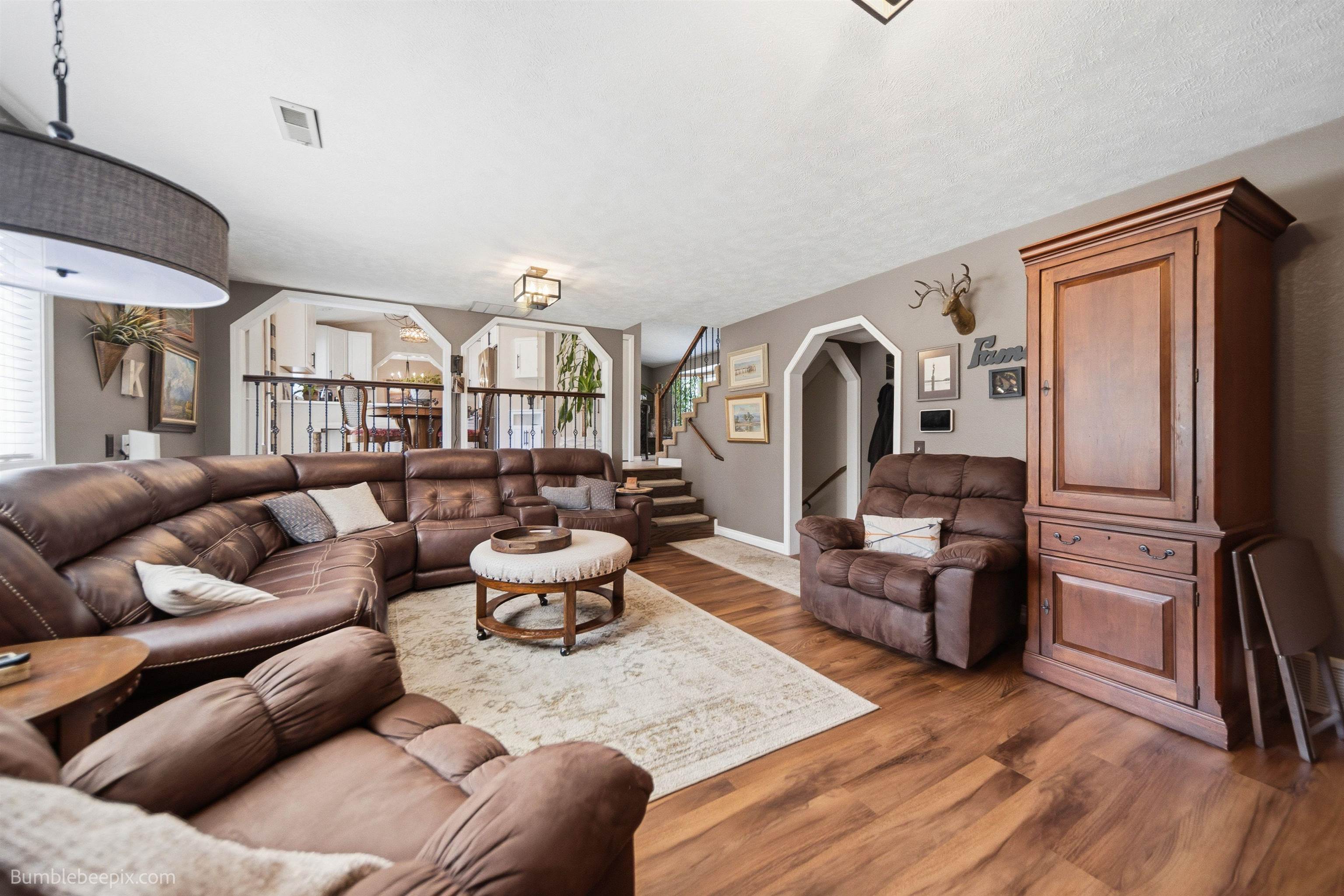 215 W Elcliff Ave - Photo 22
