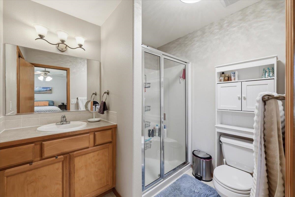 5861 Jergens Rd - Photo 12