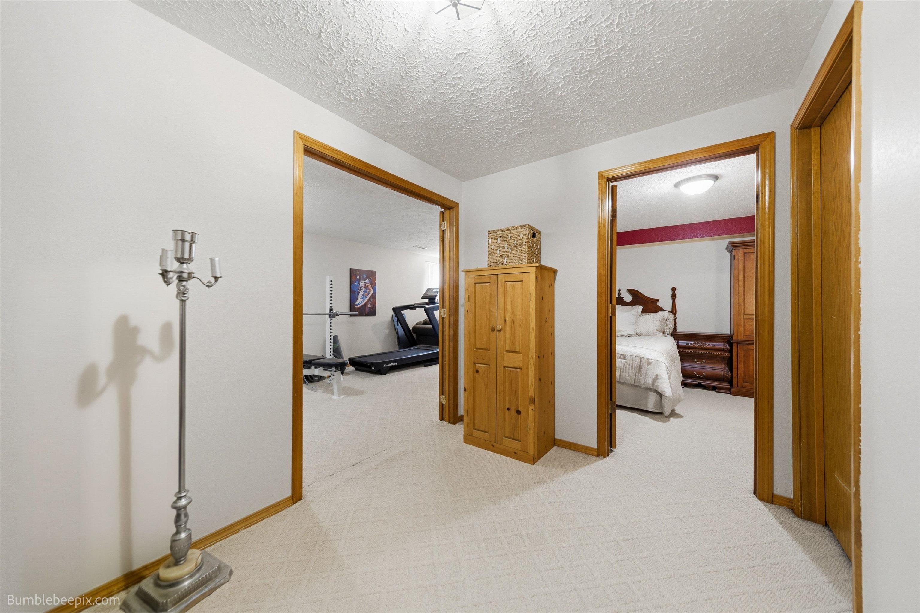 215 W Elcliff Ave - Photo 33