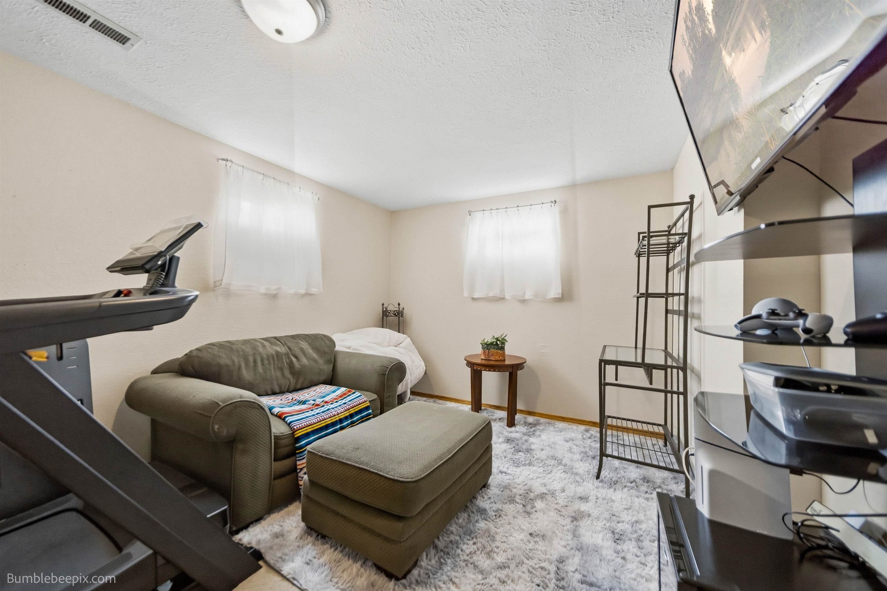 215 W Elcliff Ave - Photo 35