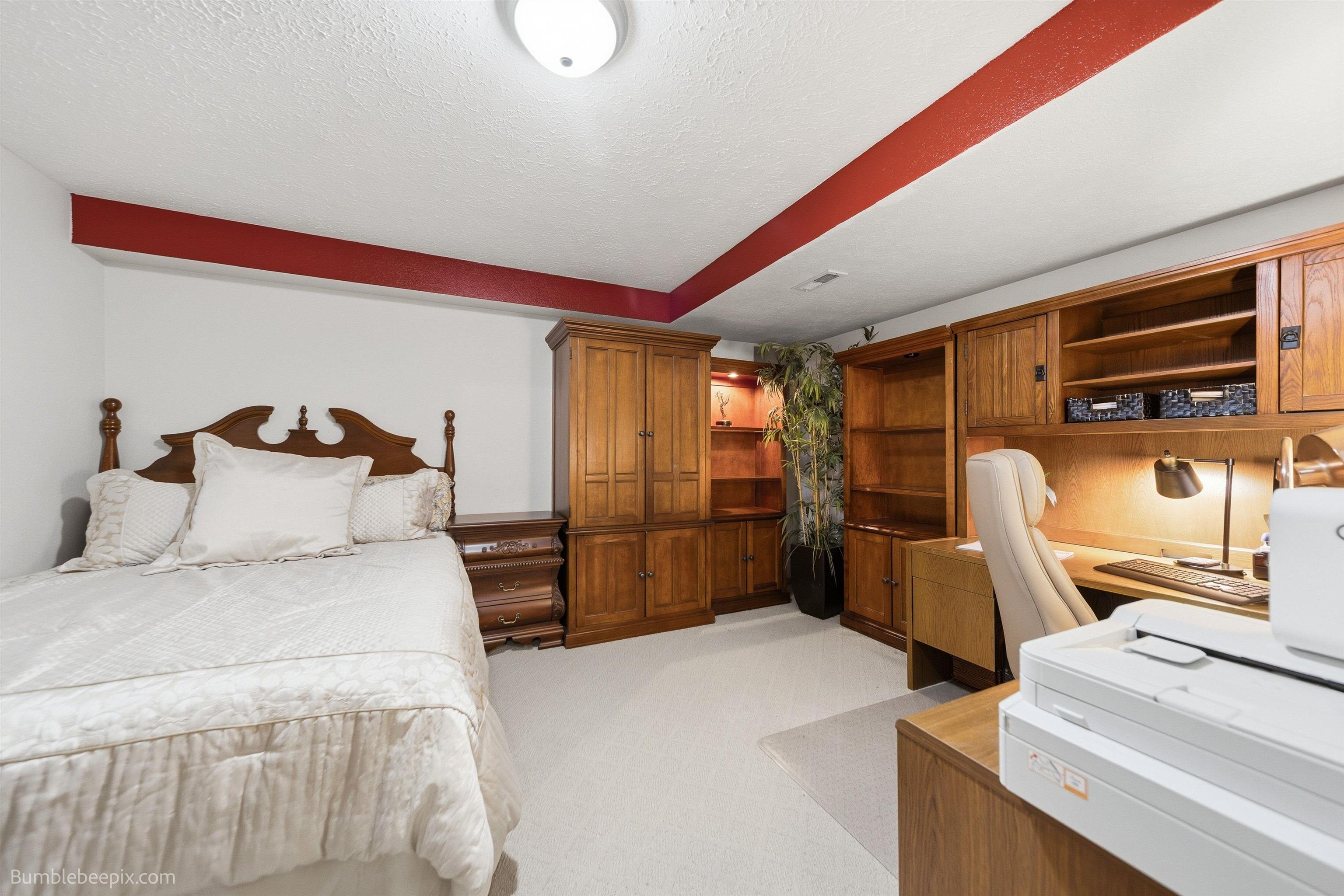 215 W Elcliff Ave - Photo 36