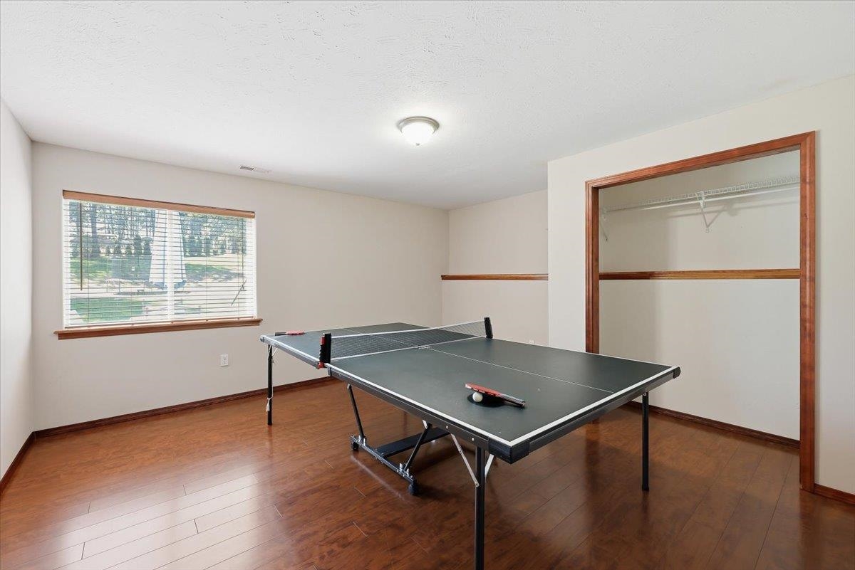 5861 Jergens Rd - Photo 23