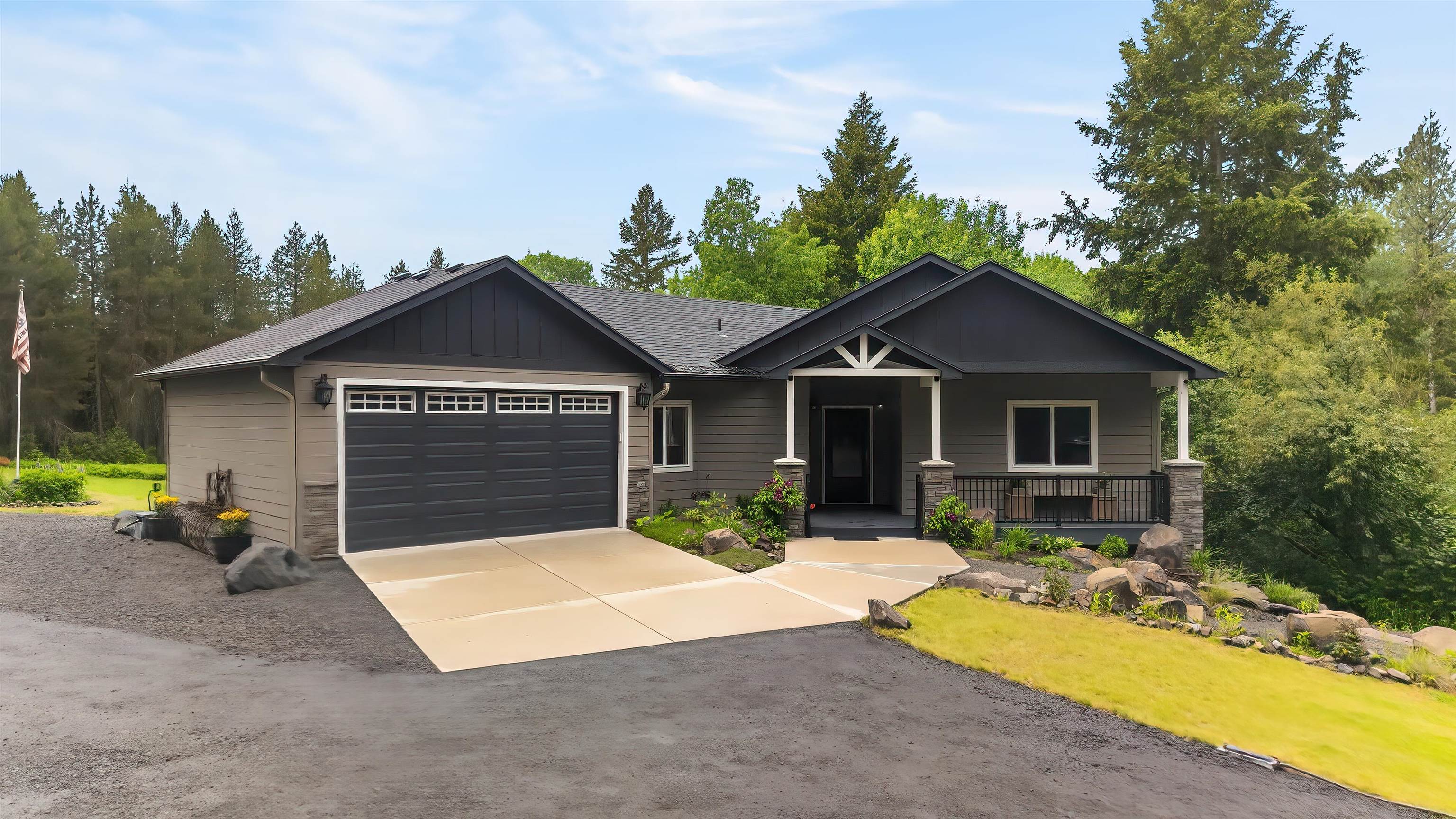 515 W Chattaroy Rd - Photo 1