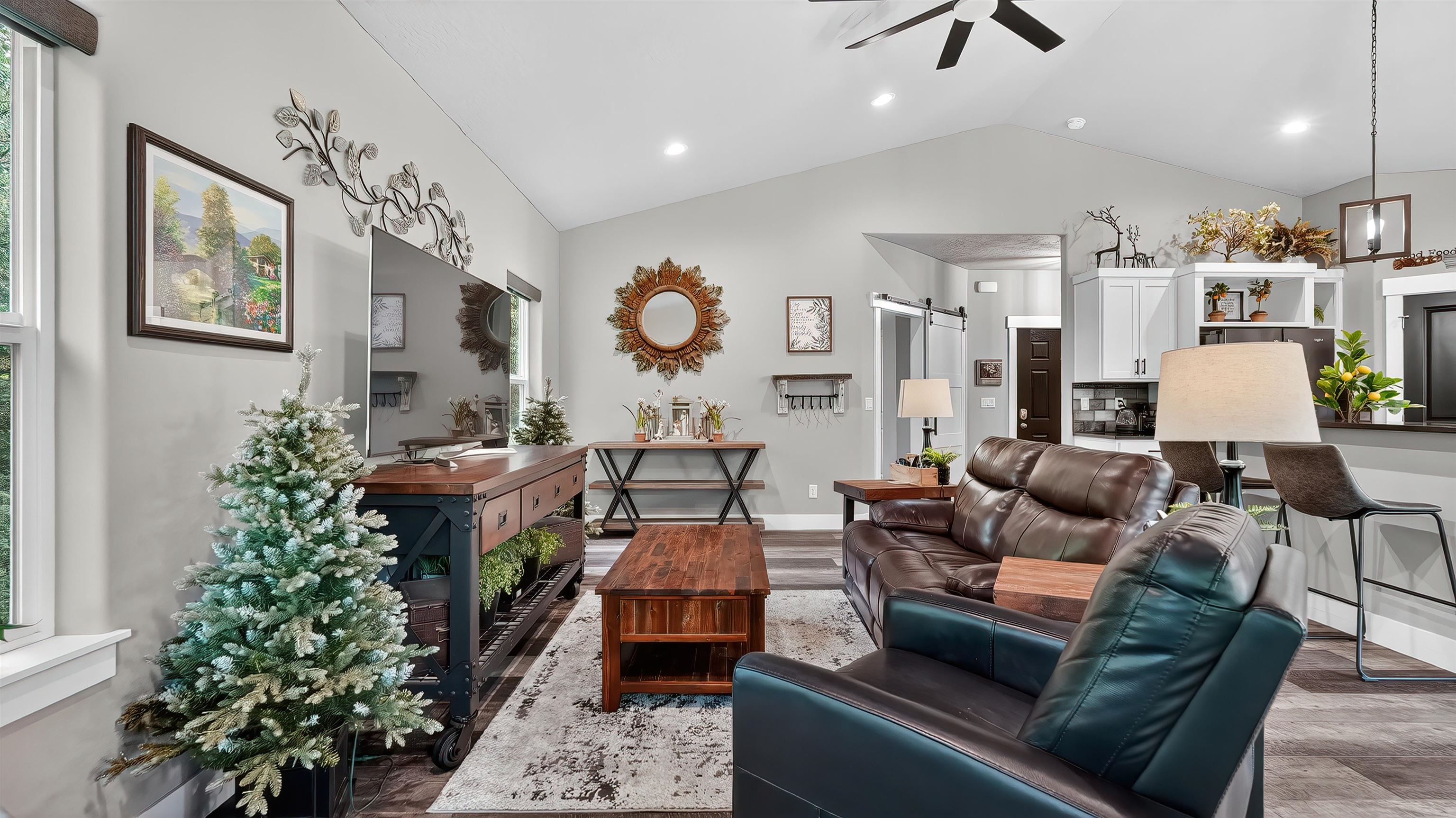 515 W Chattaroy Rd - Photo 7