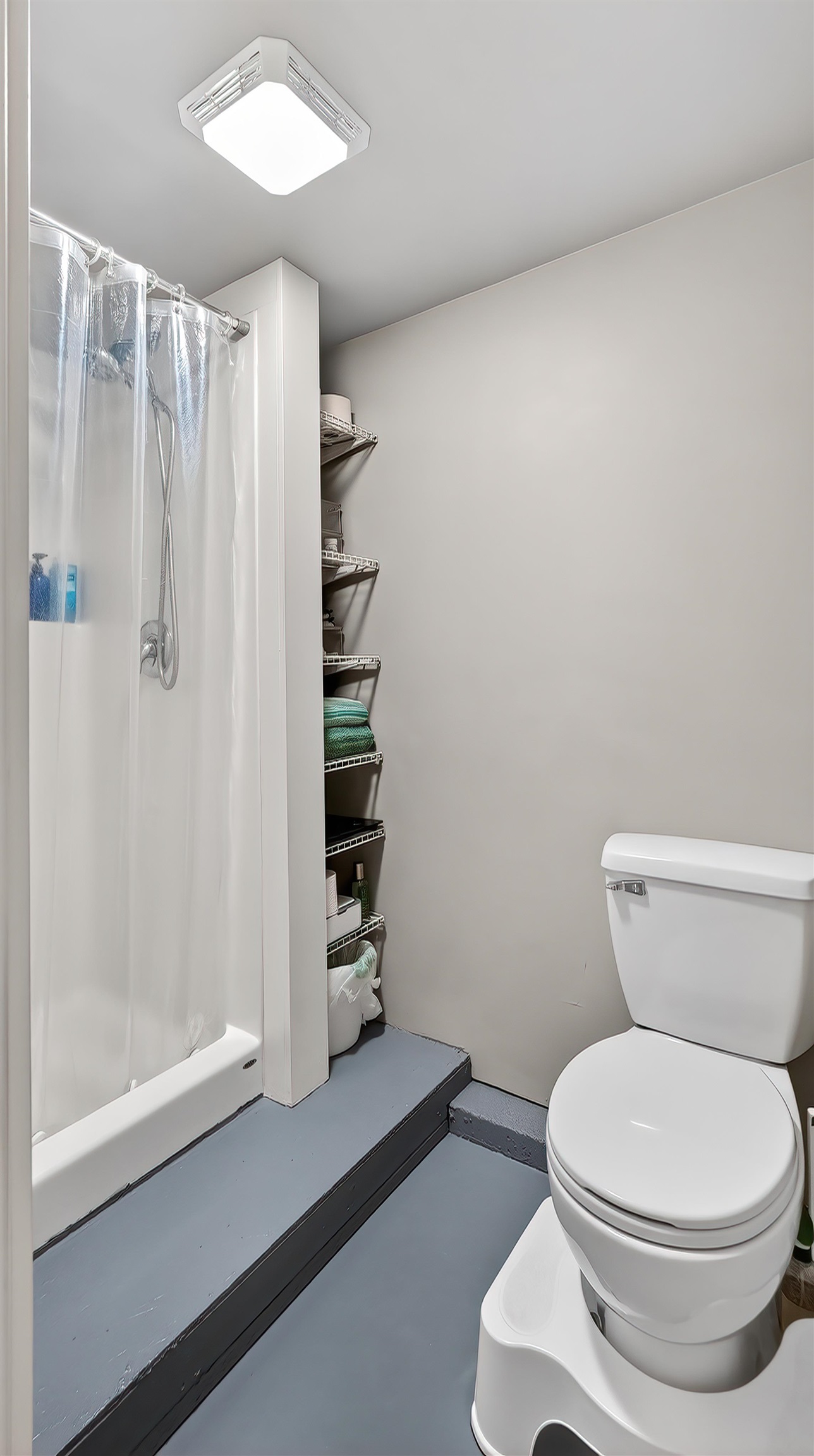 515 W Chattaroy Rd - Photo 31