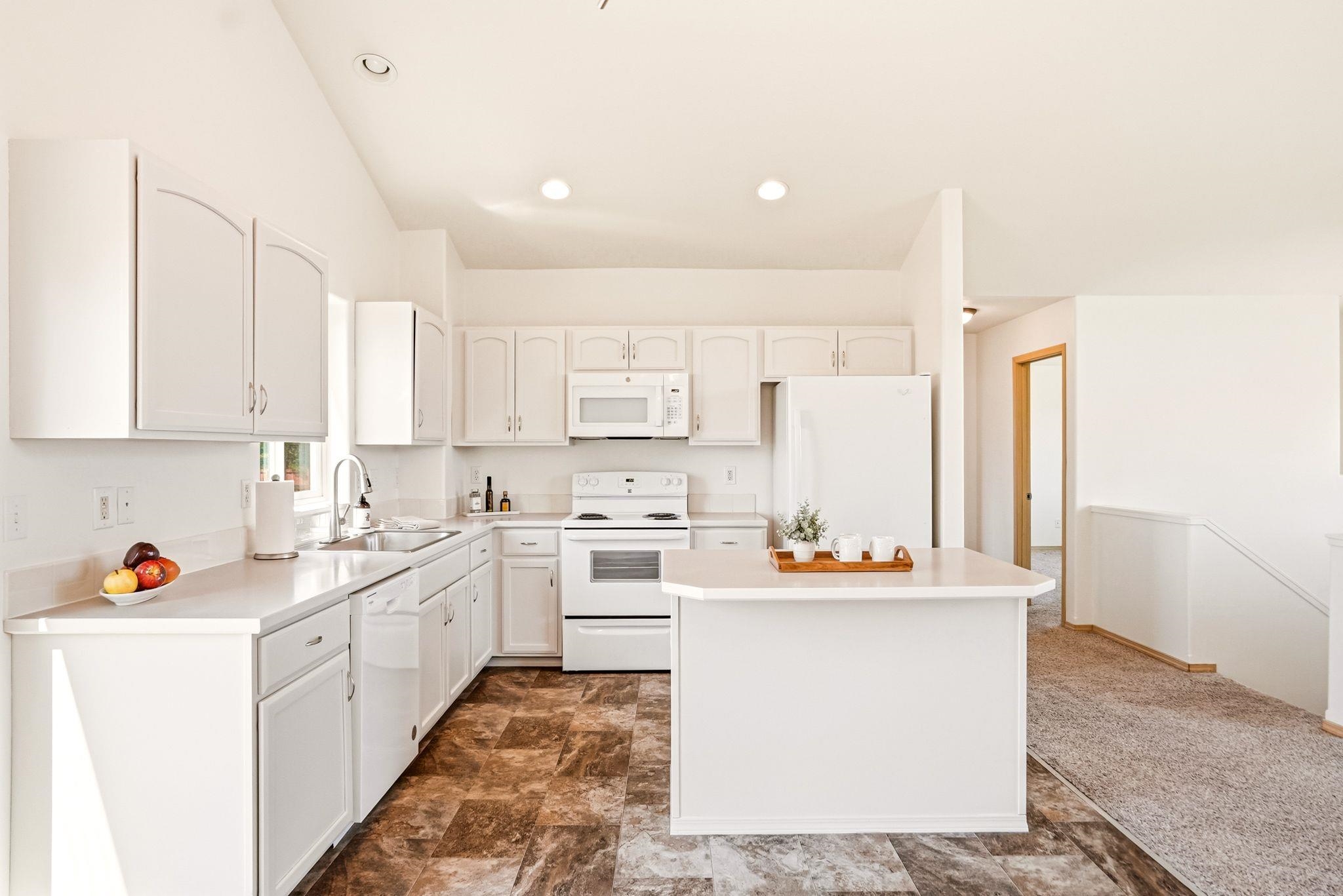 1821 N Corbin Ln - Photo 4