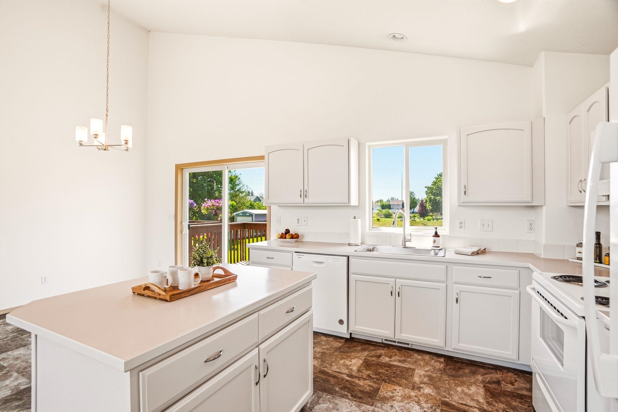 1821 N Corbin Ln - Photo 6