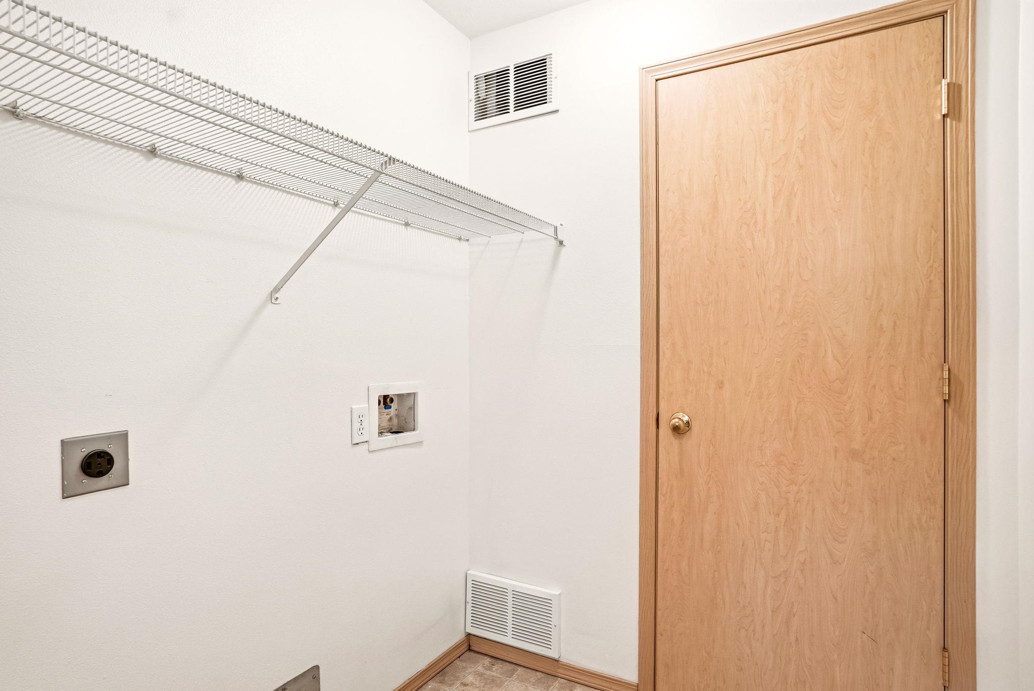 1821 N Corbin Ln - Photo 16