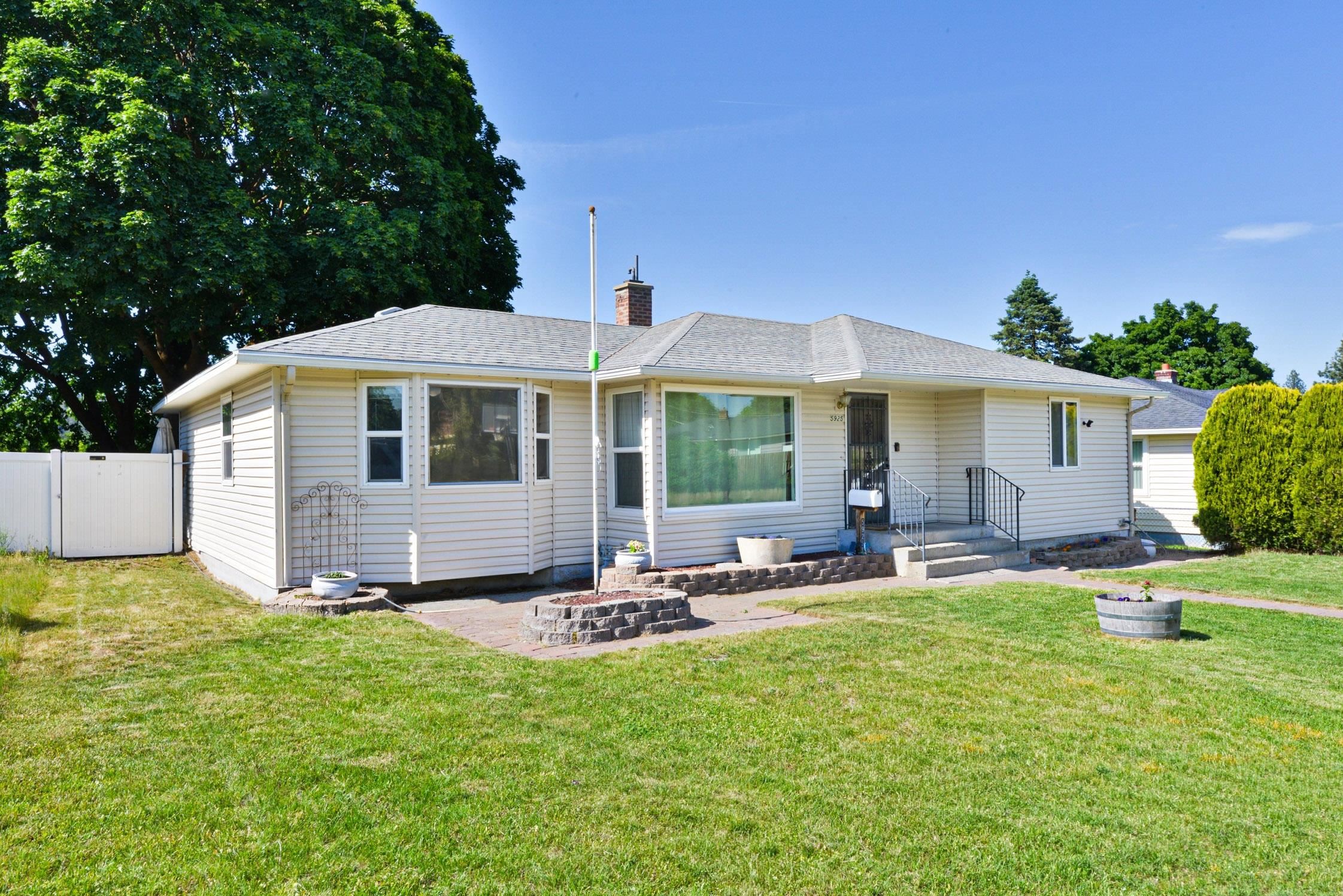 5925 N Ridgeview Pl - Photo 21