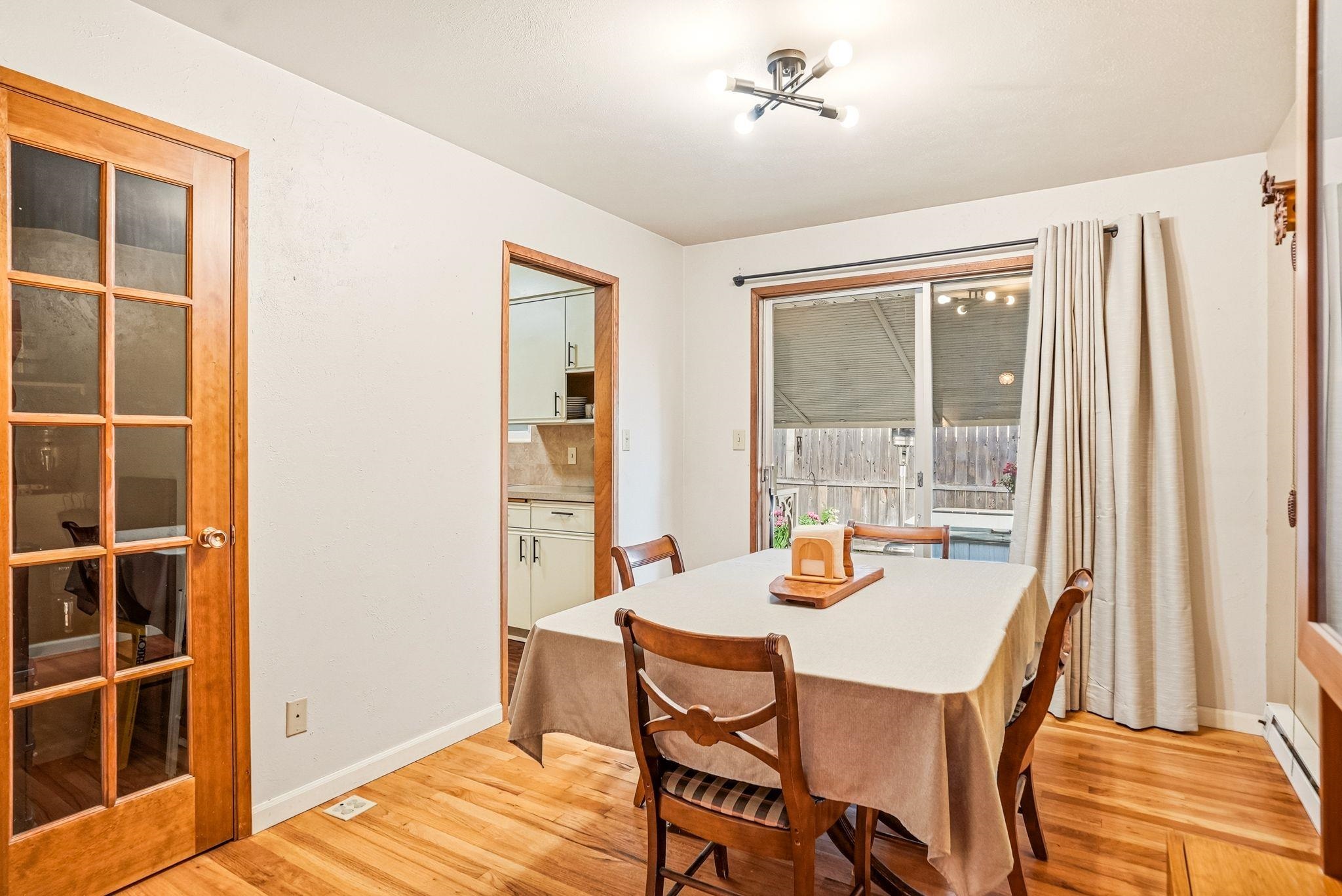 735 Clover St - Photo 7
