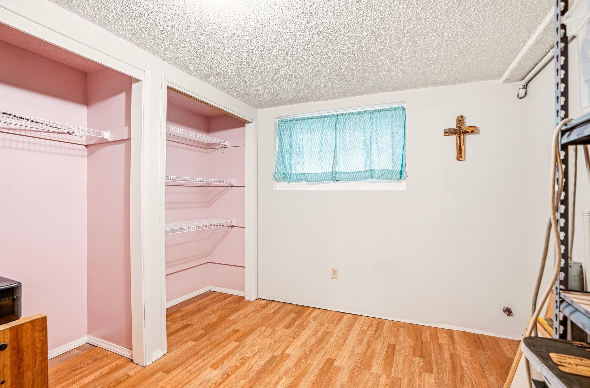 735 Clover St - Photo 23
