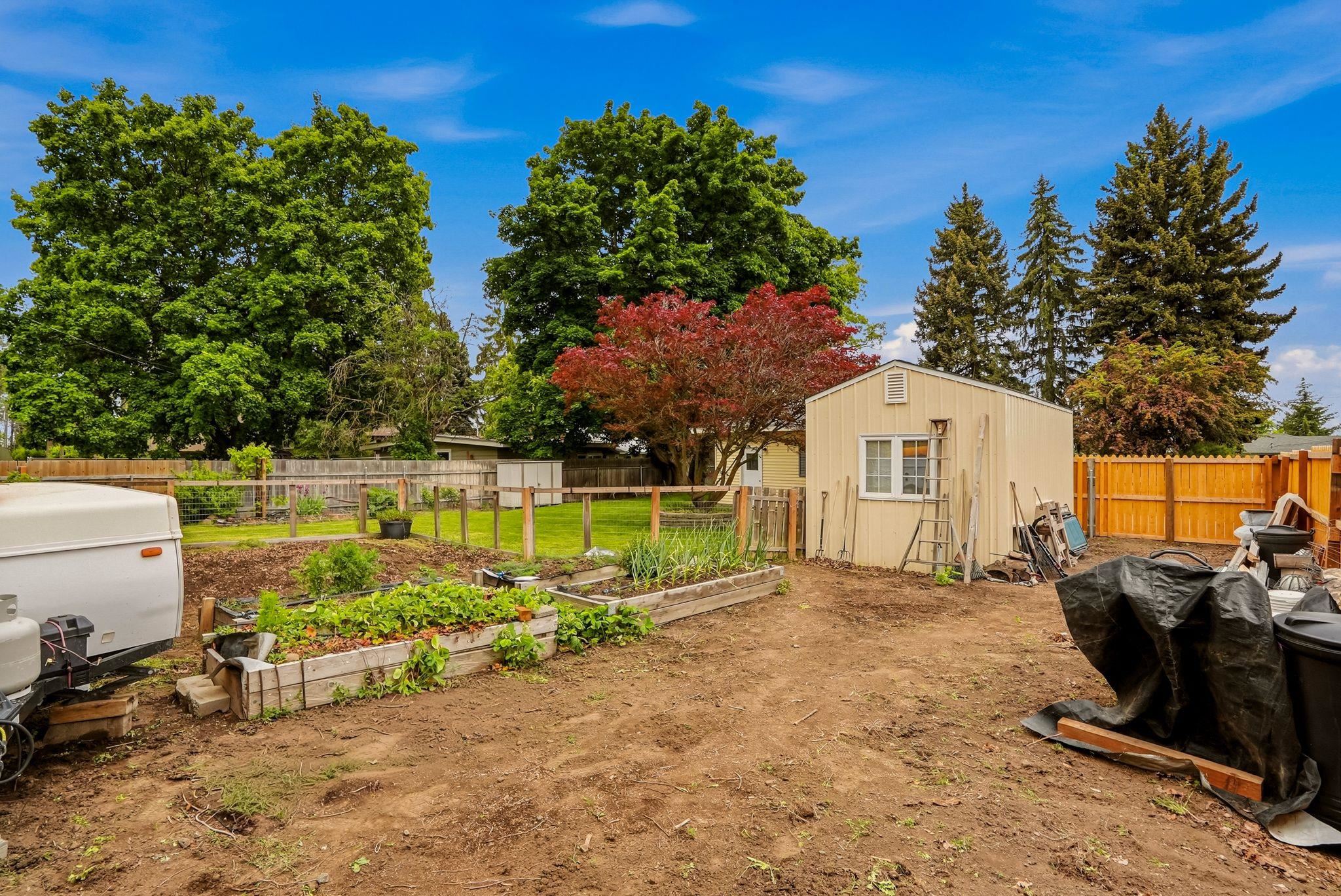 735 Clover St - Photo 30