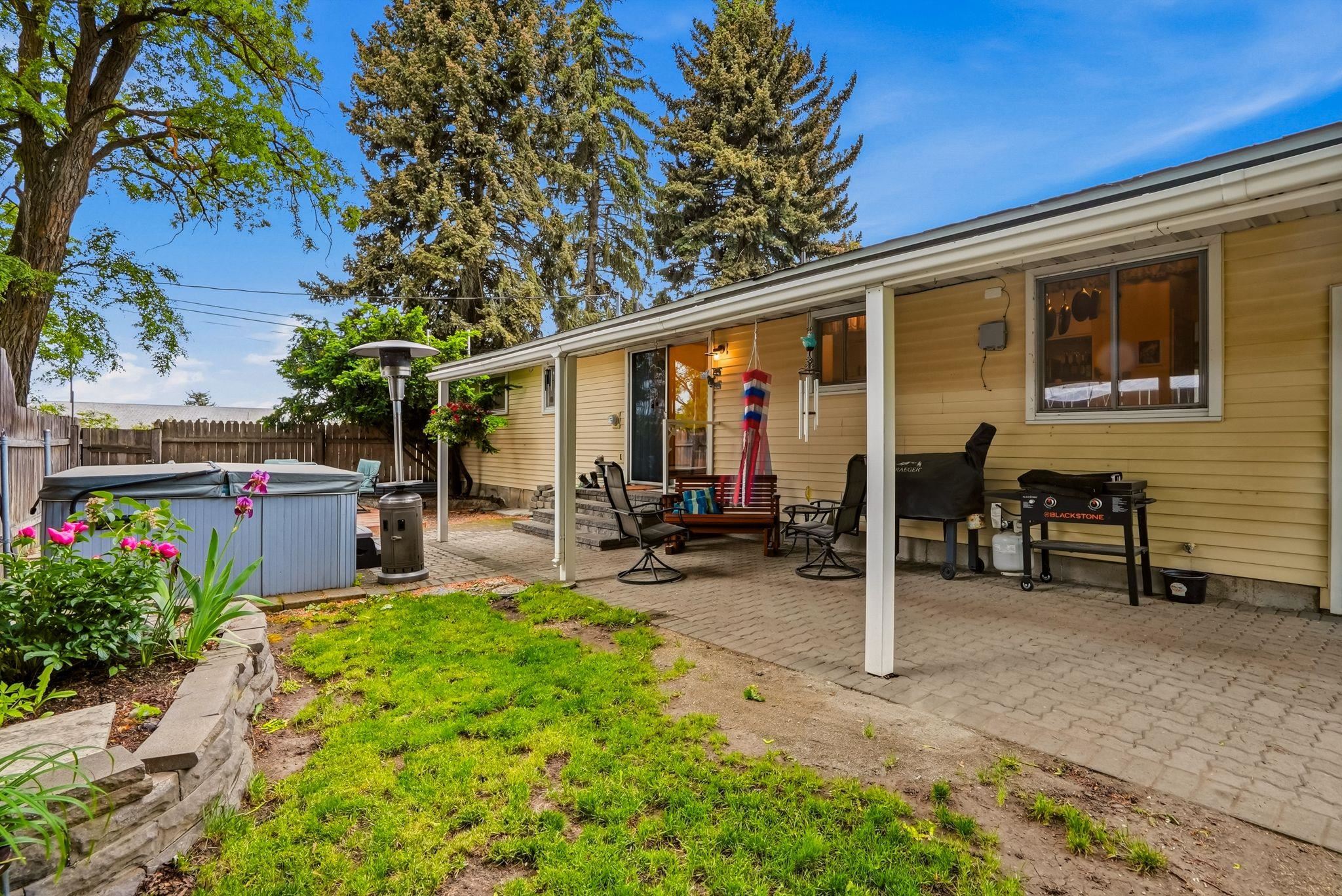 735 Clover St - Photo 33