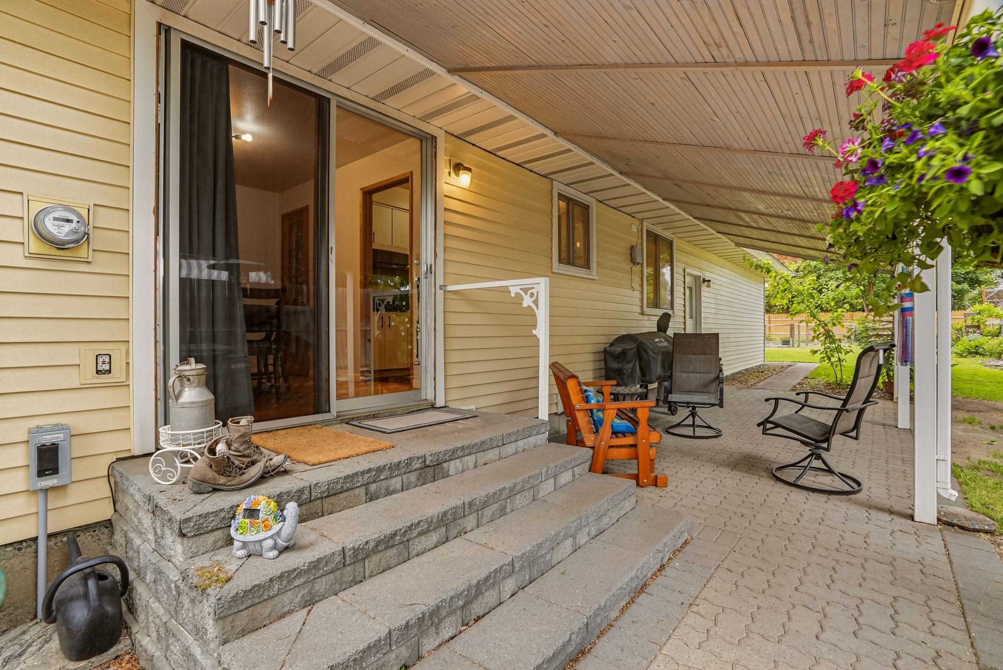 735 Clover St - Photo 36