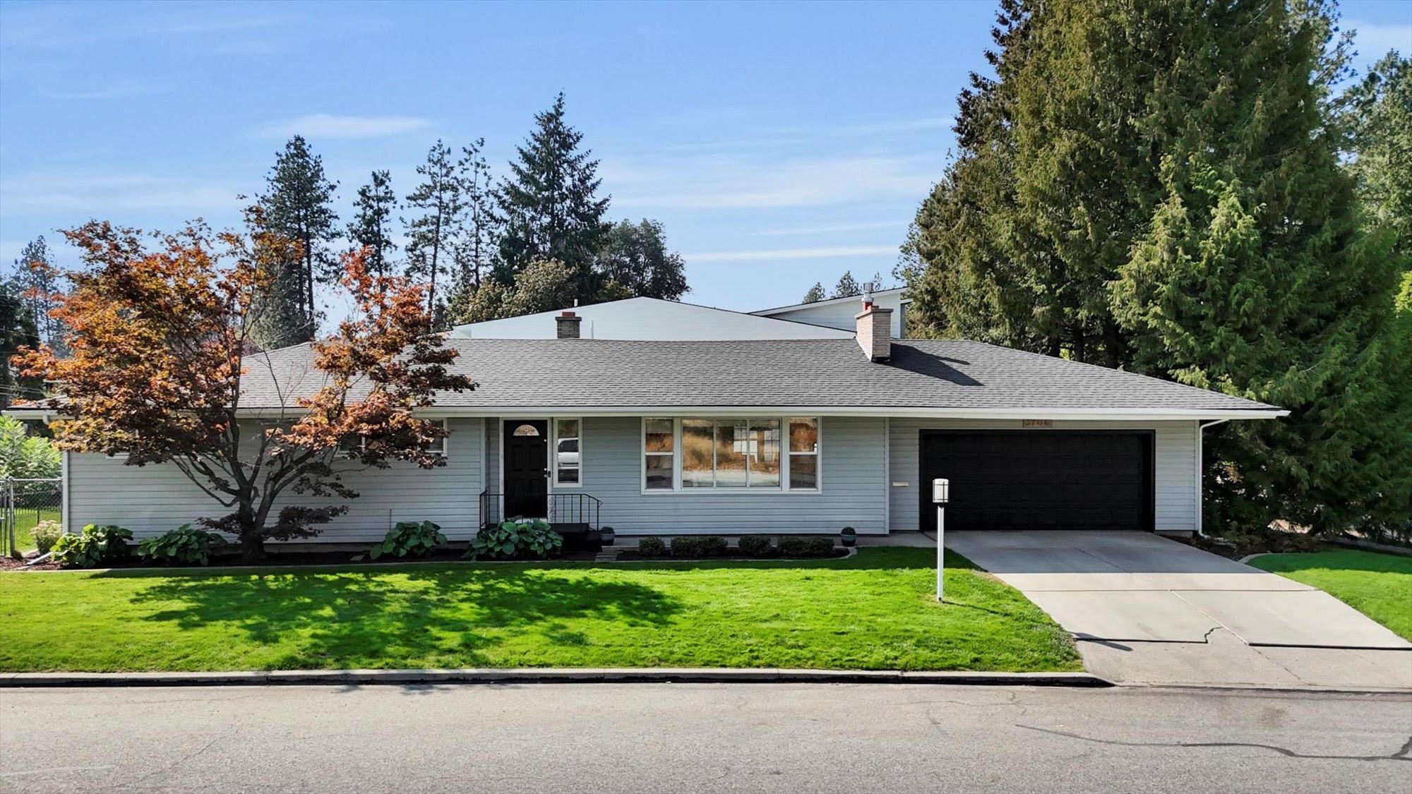 3708 S Napa St - Photo 1