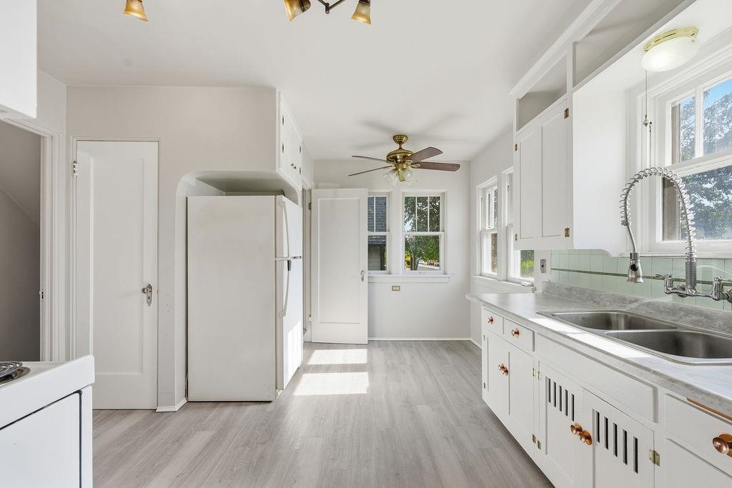 4118 N Howard St - Photo 8