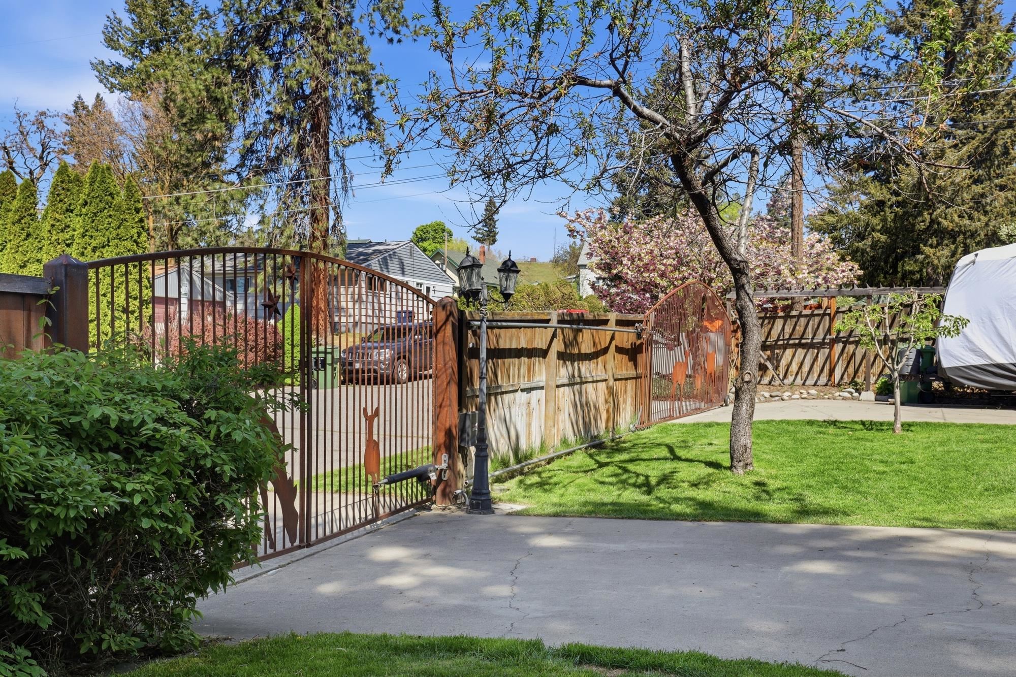 428 W Dalton Ave - Photo 43
