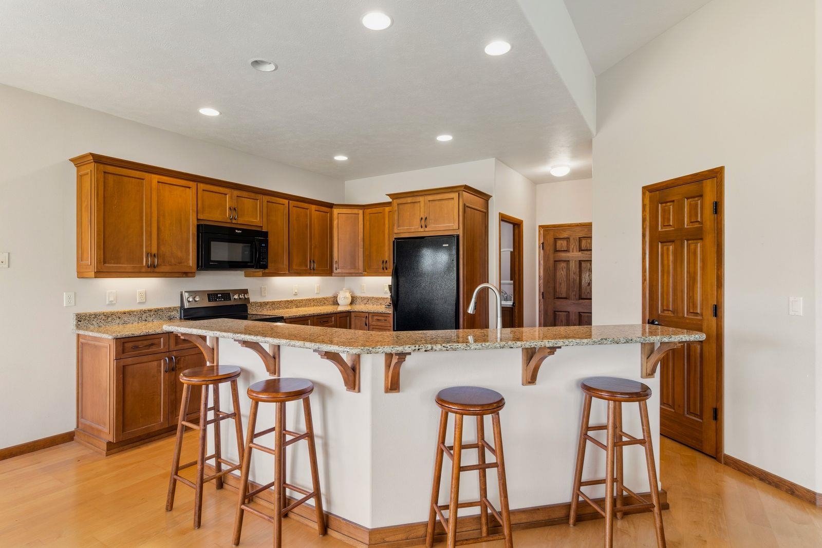 2338 Dutchman Way - Photo 21