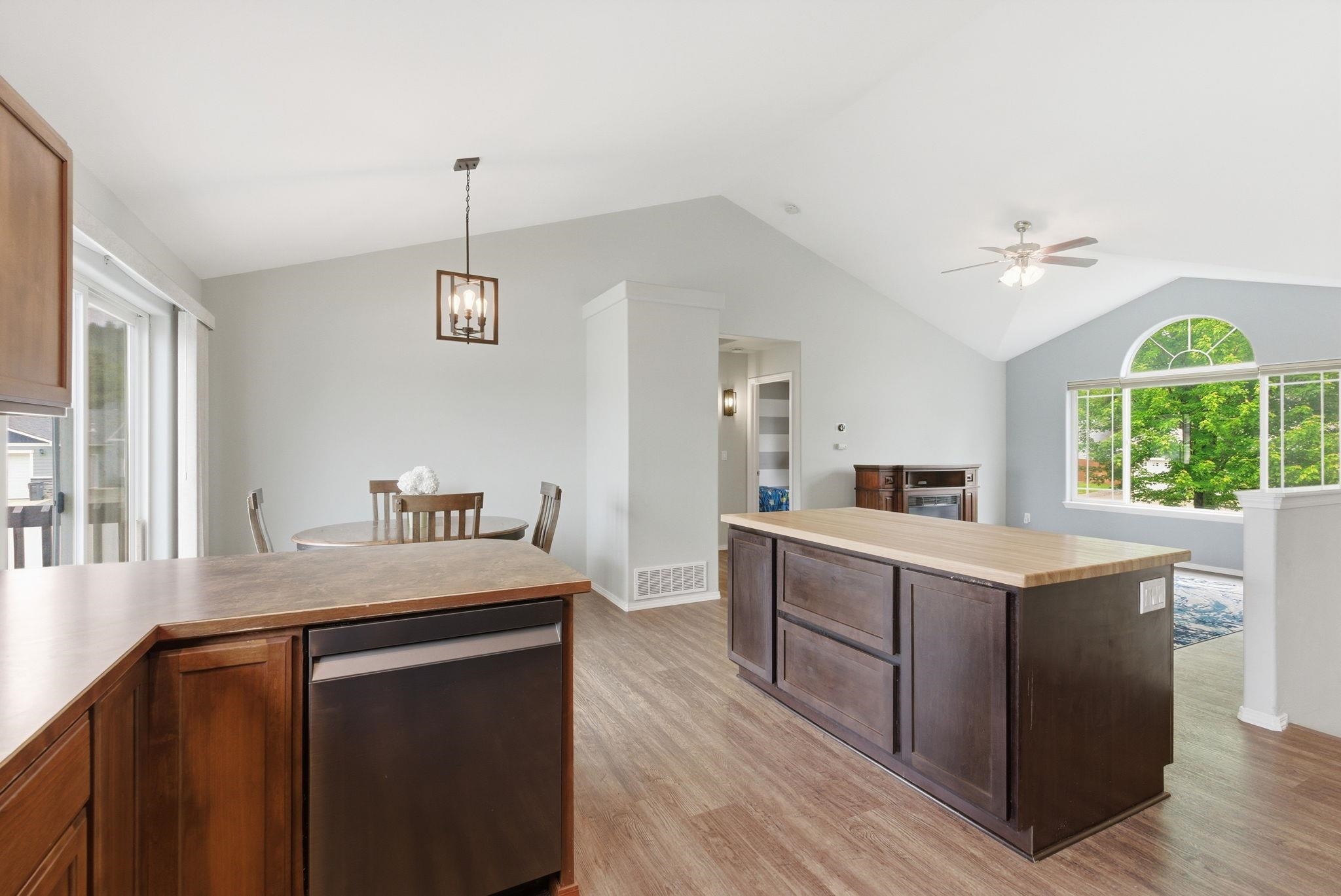 5207 N Rees Rd - Photo 11