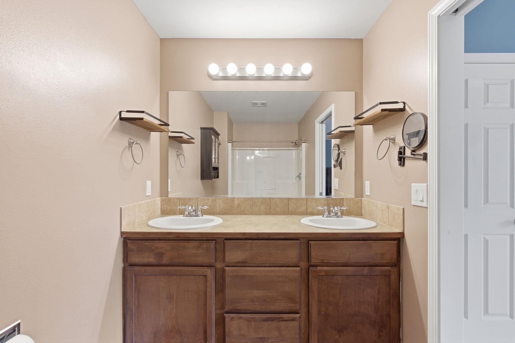 5207 N Rees Rd - Photo 17