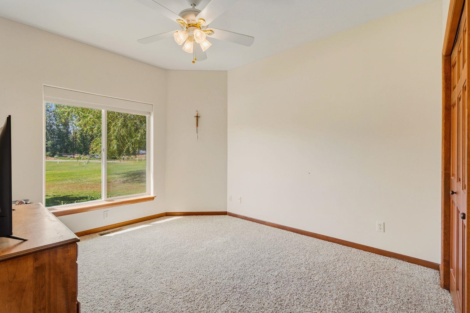 2338 Dutchman Way - Photo 30