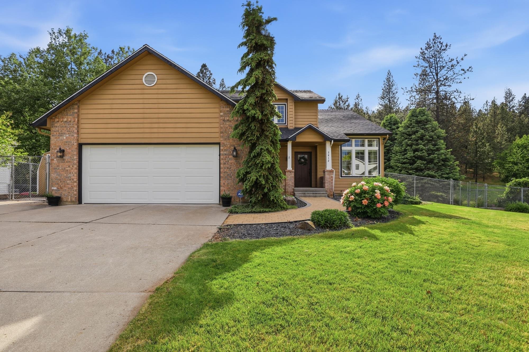 3812 Sunderland Dr - Photo 3