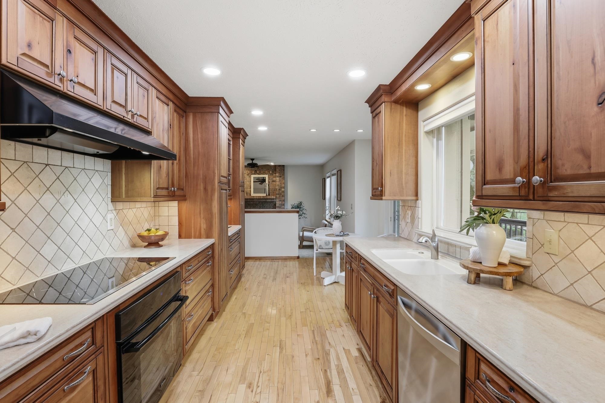 3812 Sunderland Dr - Photo 16