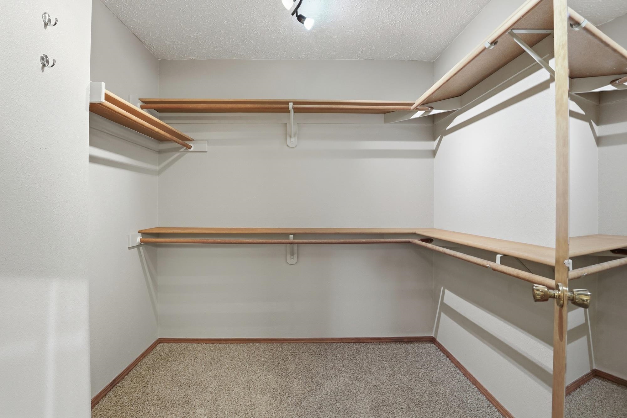 3812 Sunderland Dr - Photo 26