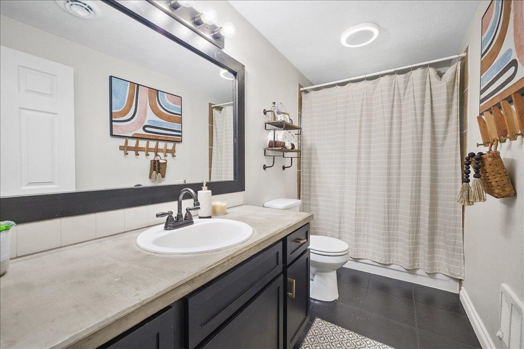 8308 E Alki Ave - Photo 14