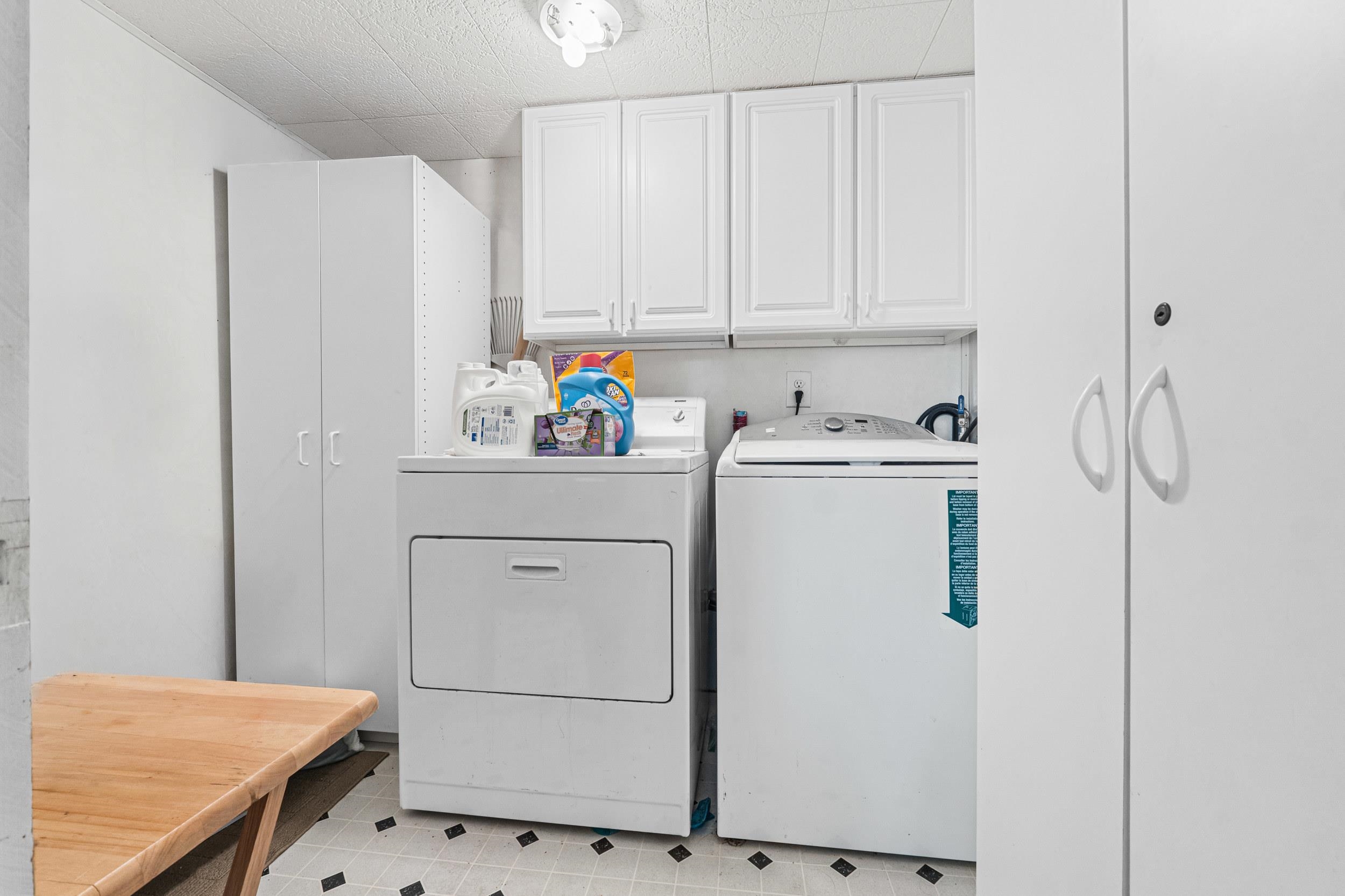611 Hegney Way - Photo 10