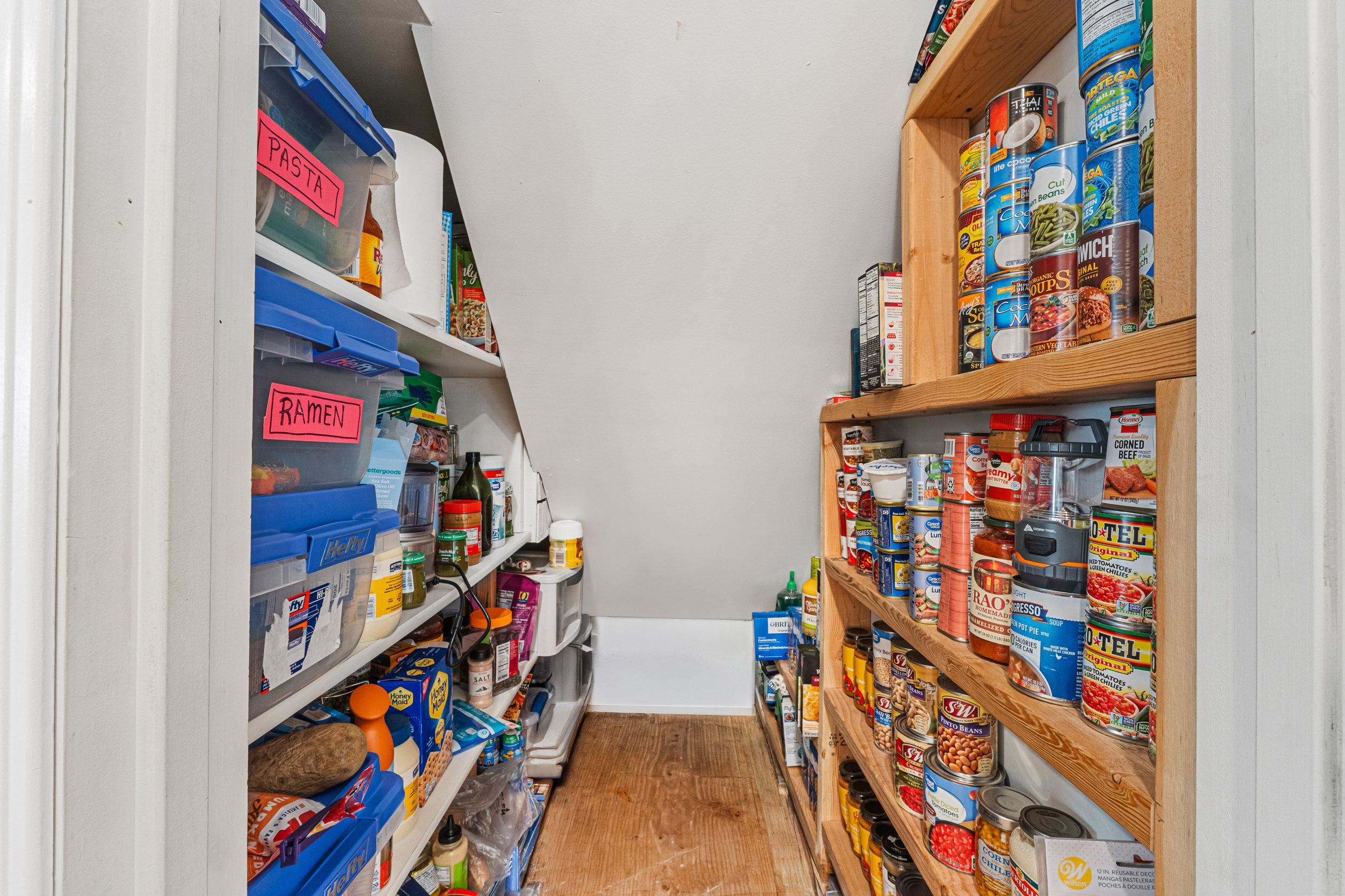 611 Hegney Way - Photo 11