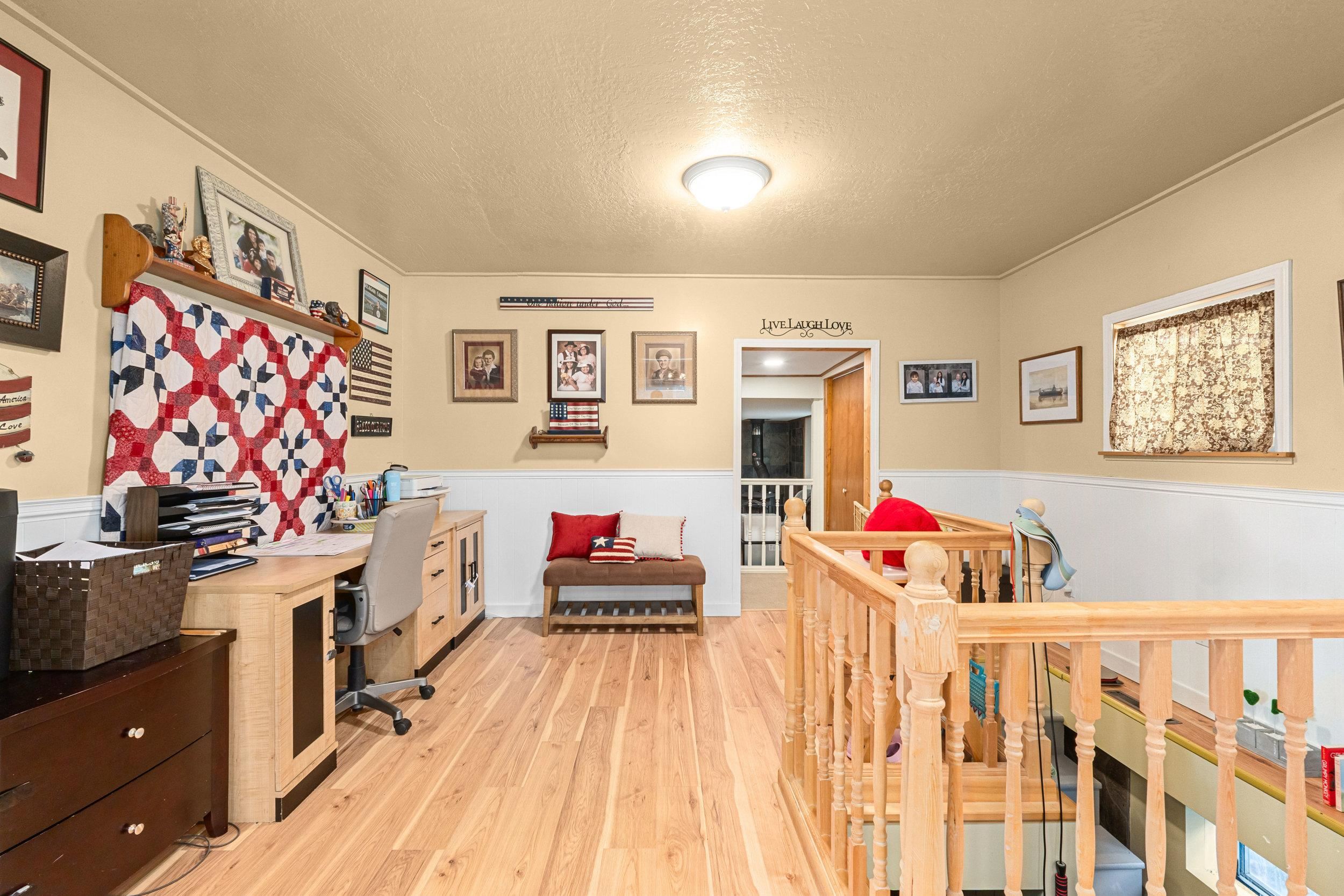611 Hegney Way - Photo 12