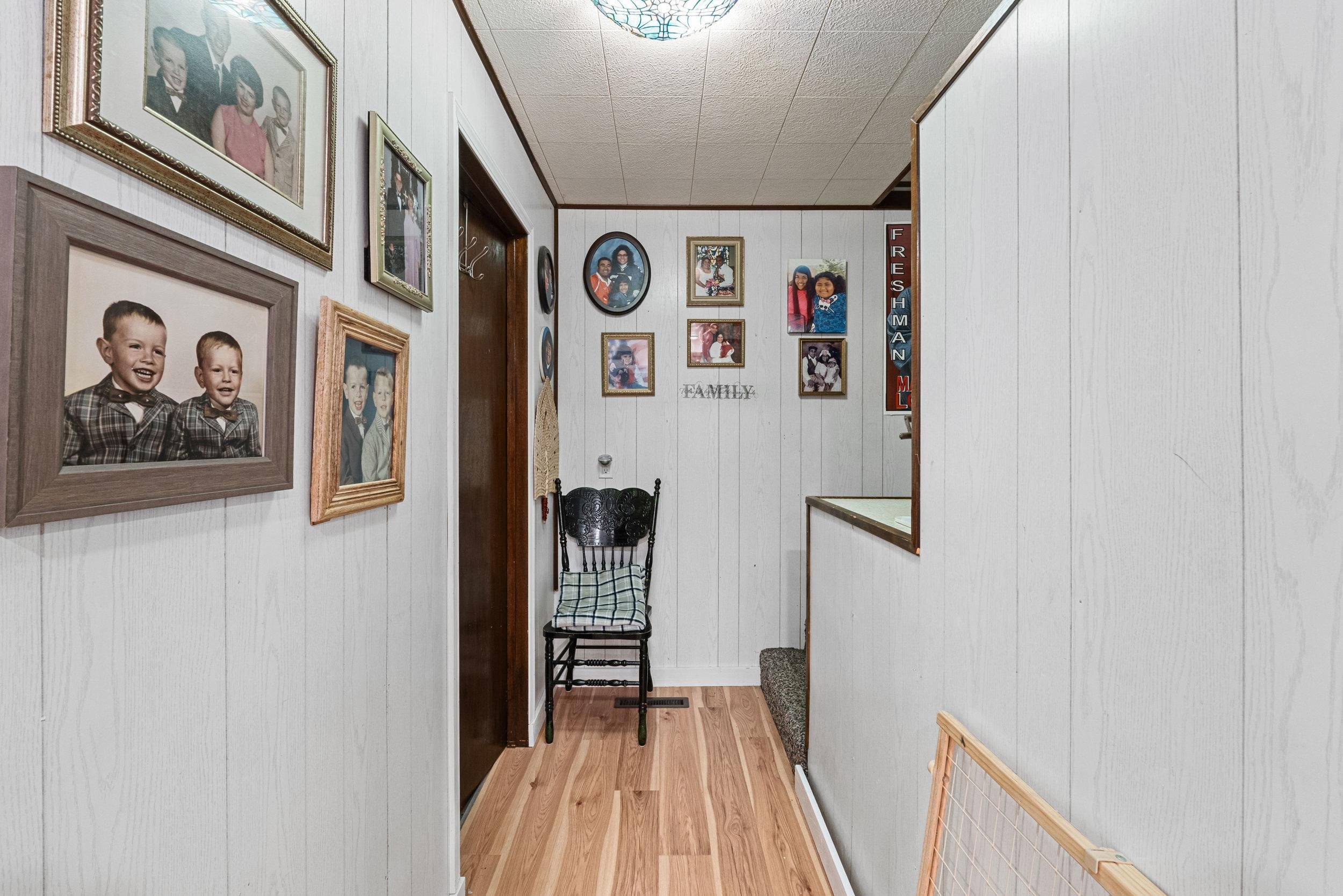 611 Hegney Way - Photo 23