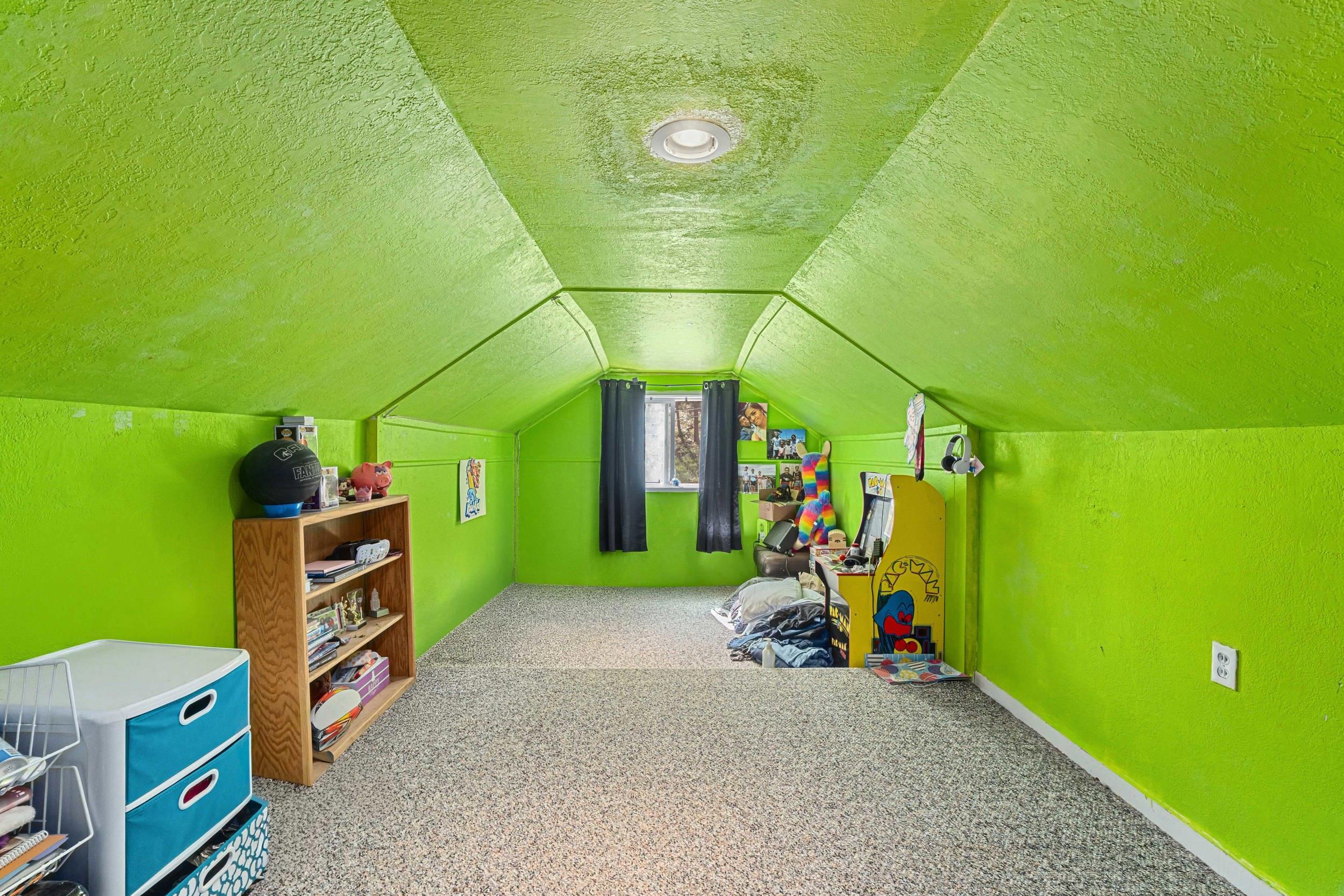 611 Hegney Way - Photo 27