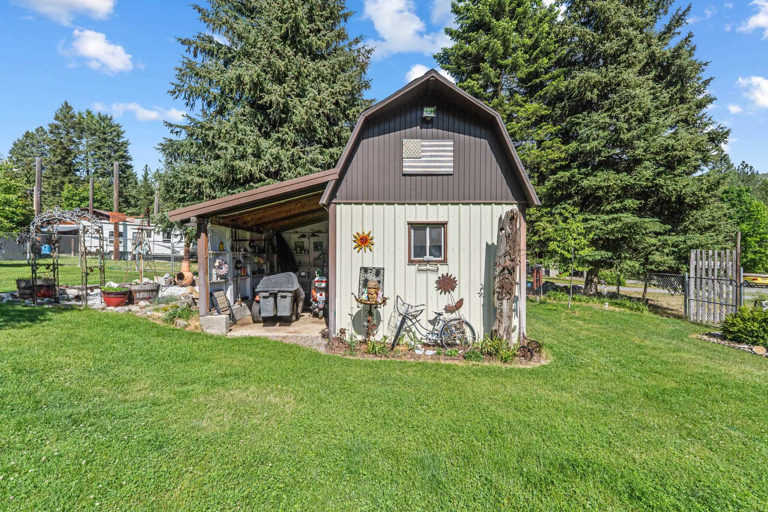 611 Hegney Way - Photo 33