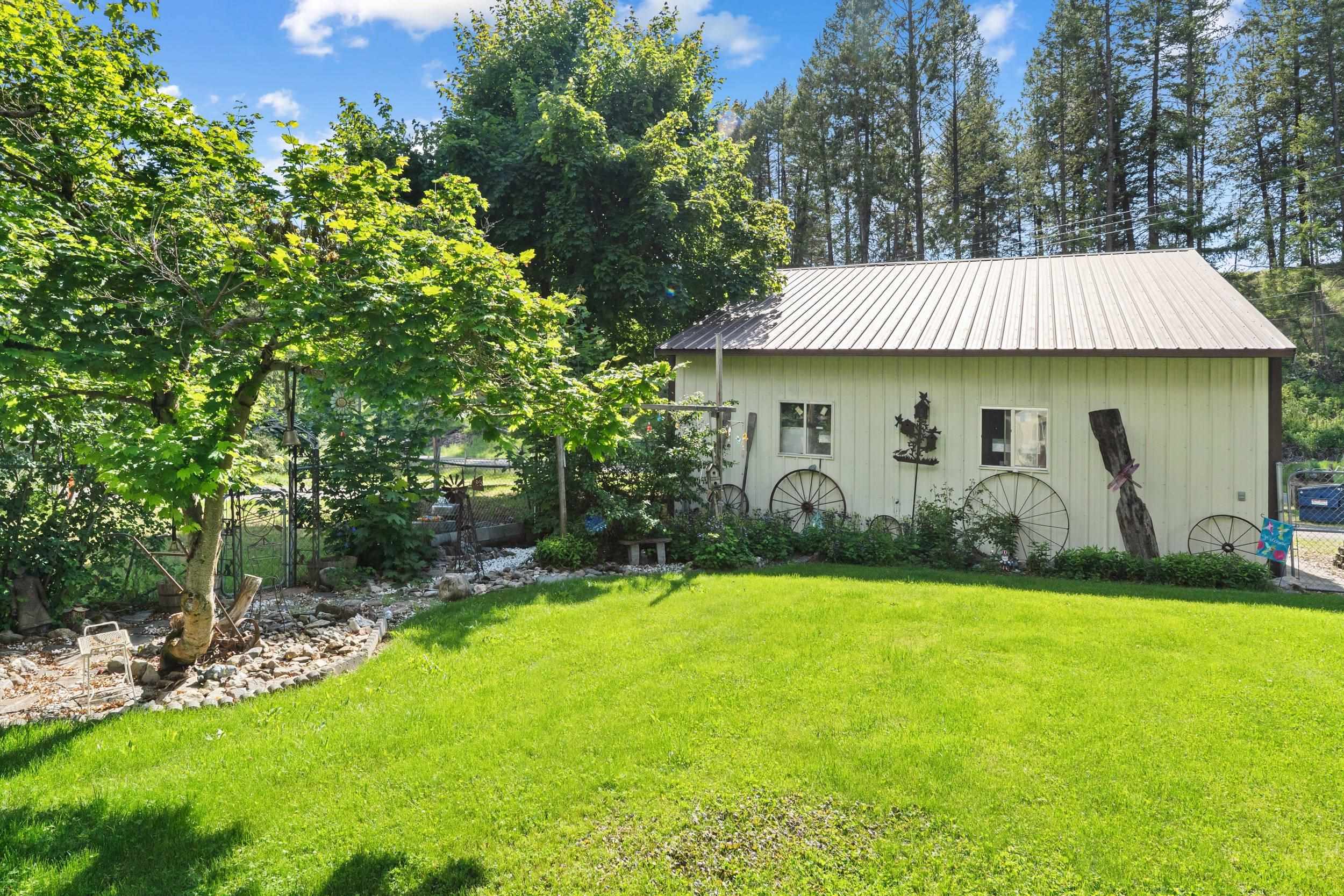 611 Hegney Way - Photo 36