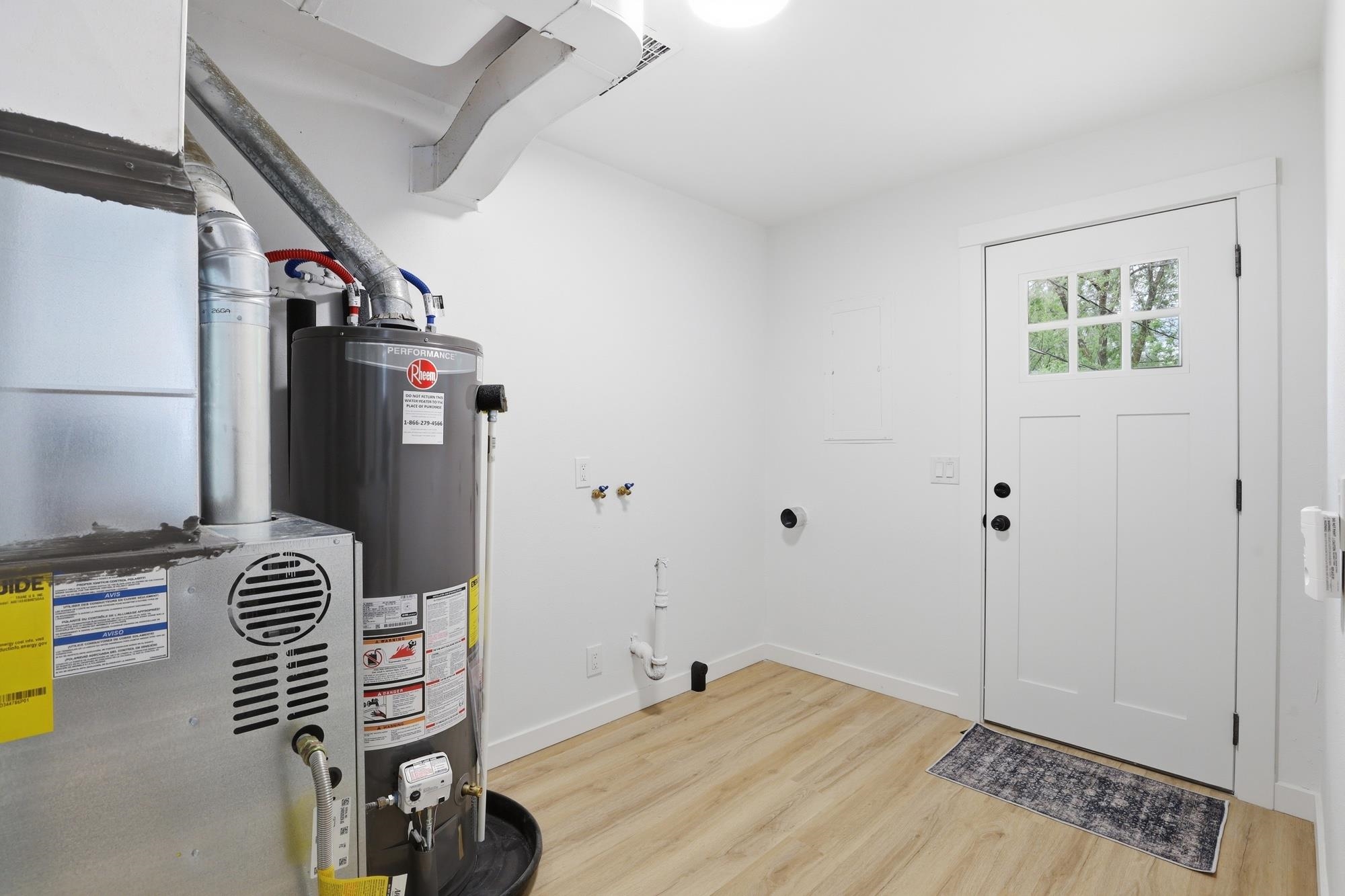 1644 E LONGFELLOW Ave - Photo 16
